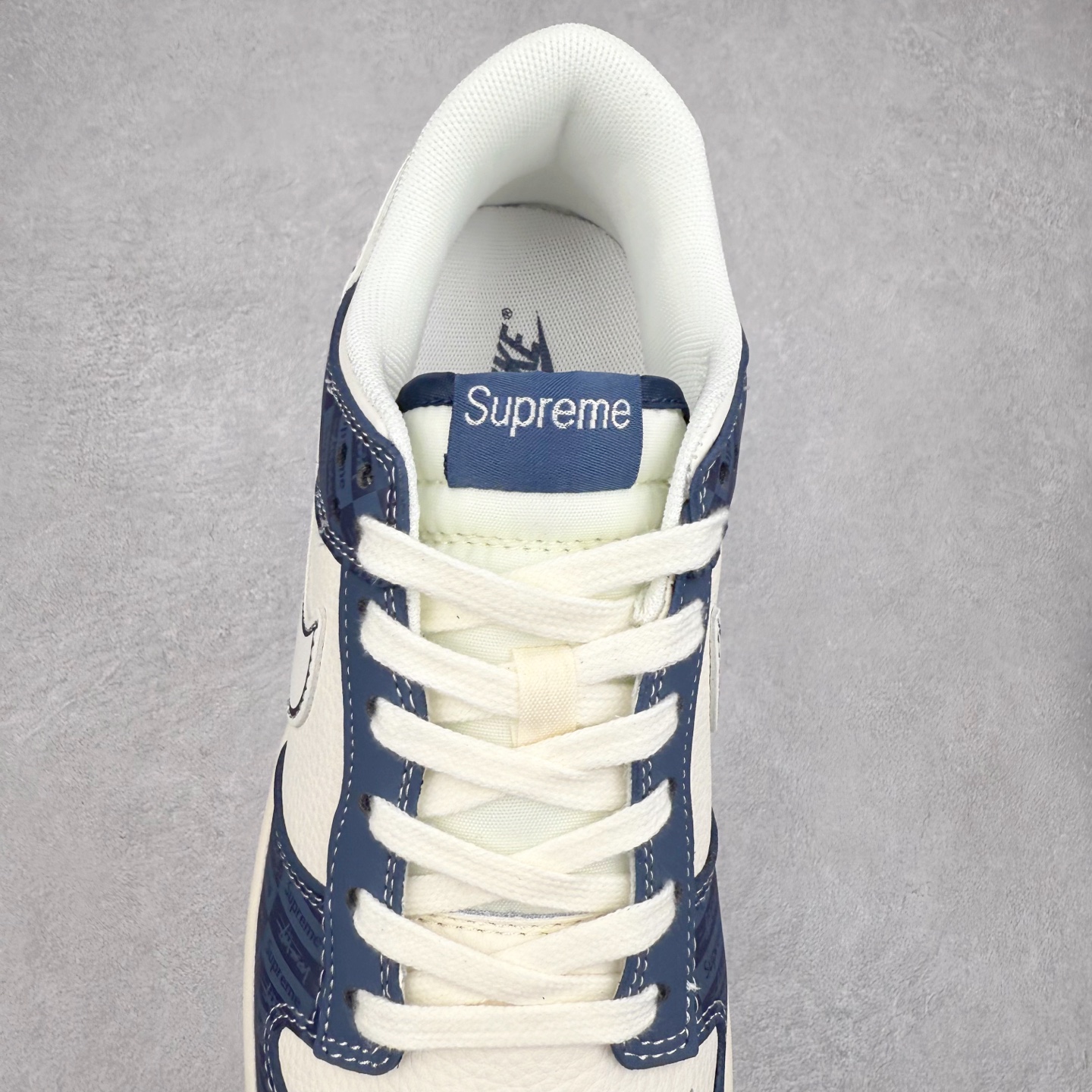 图片[5]-NK Dunk Low 定制配色 FC1688-228 大厂出品 极力推荐 原装头层材料 独家版型蒸餾加工帶來的是更好的视觉和脚感体验大厂纯原品质出货 清洁度 电绣工艺 皮料切割干净无任何毛边 细节完美 实拍调校N版已经零色差零失真 百分百还原实物色彩所见即所得 不存在货不对板色差等低级问题 选购参考实物拍摄 不混卖不参货 只用心做好货严格选品 承诺混一赔十 尺码：36 36.5 37.5 38 38.5 39 40 40.5 41 42 42.5 43 44 44.5 45-选品中心