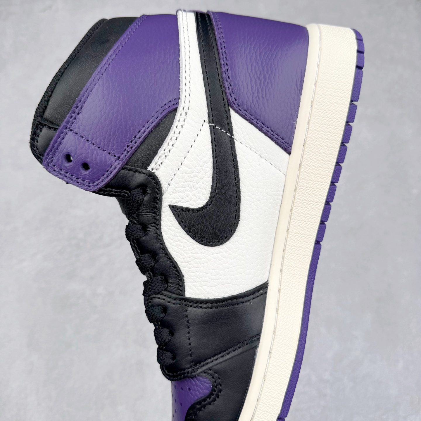 图片[7]-＃TG特价福利 Air Jordan AJ1 High 高帮全系列 性价比批次 原盒原配 大厂出品 原厂楦头纸板数据开发 鞋型公整不松垮 采购头层皮料冲裁 高整洁度 上脚原汁原味的公司货既视感 原底独立模具 中底四线拉帮完美走线 原模大底咬花 实拍调校N版已经零色差零失真 百分百还原实物色彩所见即所得 不存在货不对板色差等低级问题 选购参考实物拍摄 不混卖不参货 只用心做好货严格选品 承诺混一赔十 尺码：36 36.5 37.5 38 38.5 39 40 40.5 41 42 42.5 43 44 44.5 45 46 47.5-选品中心