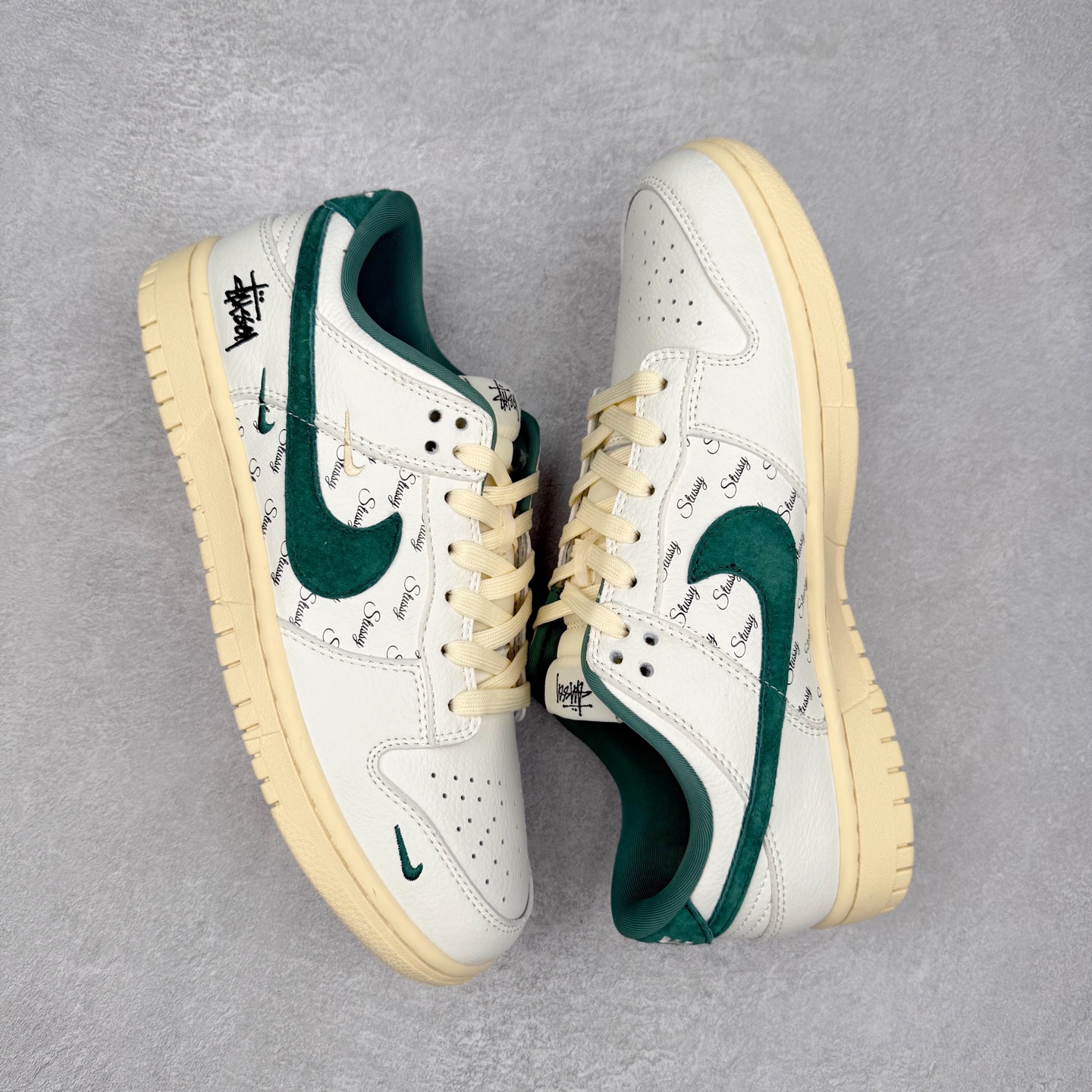 图片[3]-＃纯原福利 NK Dunk Low 定制配色 大厂出品 极力推荐 原装头层材料 独家版型蒸餾加工帶來的是更好的视觉和脚感体验大厂纯原品质出货 清洁度 电绣工艺 皮料切割干净无任何毛边 细节完美 尺码：36 36.5 37.5 38 38.5 39 40 40.5 41 42 42.5 43 44 44.5 45-选品中心