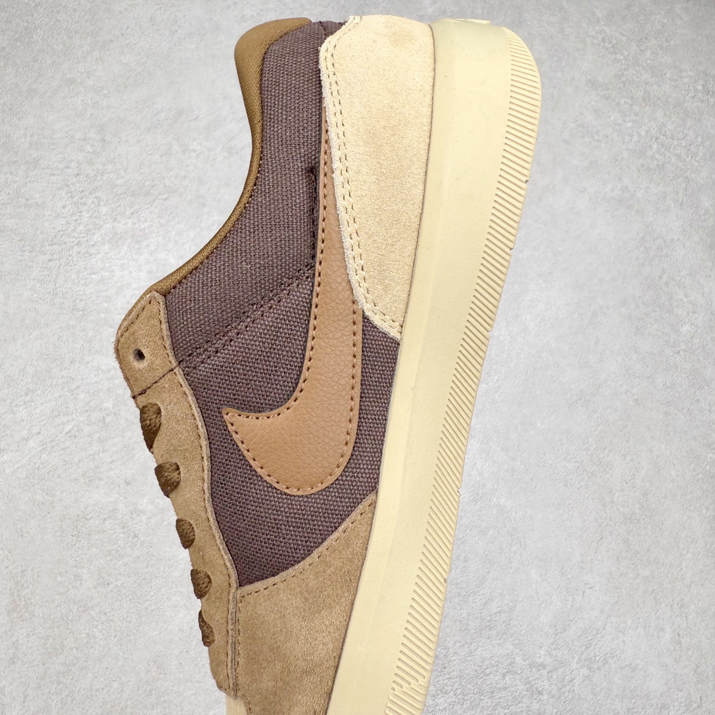 图片[7]-NK SB Force 58 空军58系列低帮休闲运动滑板板鞋 DV5477-201 鞋面由帆布和麂皮拼接 层次感丰富 搭配硫化外底 耐磨耐穿 鞋舌及中底后跟处饰有SB Logo 表明鞋款身份 采用包边设计 经久耐穿 硫化结构则有效提升灵活性 穿上这款全新推出的创意力作 助你耀动街头 尺码：36 36.5 37.5 38 38.5 39 40 40.5 41 42 42.5 43 44 45-选品中心