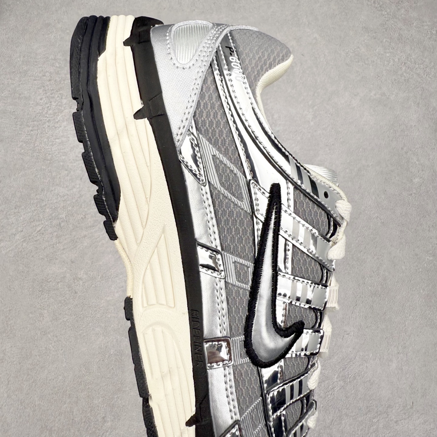 图片[6]-＃福利特价 NK P-6000 系列低帮复古老爹风休闲运动舒适慢跑鞋 融合 Pegasus 过往运动鞋设计 助力 21 世纪早期跑步运动跃升时尚新高度 采用透气网眼布、运动风格线条和耐穿覆面 兼具吸睛外观和舒适感受 中底泡绵以田径赛道为灵感 打造厚实设计 缔造出众缓震性能 尺码：36 36.5 37.5 38 38.5 39 40 40.5 41 42 42.5 43 44 44.5 45-选品中心