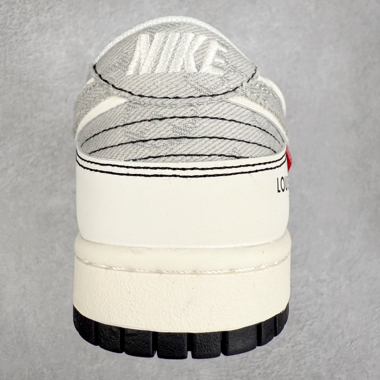 图片[8]-NK Dunk Low 定制配色 YX5066-379 大厂出品 极力推荐 原装头层材料 独家版型蒸餾加工帶來的是更好的视觉和脚感体验大厂纯原品质出货 清洁度 电绣工艺 皮料切割干净无任何毛边 细节完美 实拍调校N版已经零色差零失真 百分百还原实物色彩所见即所得 不存在货不对板色差等低级问题 选购参考实物拍摄 不混卖不参货 只用心做好货严格选品 承诺混一赔十 尺码：36 36.5 37.5 38 38.5 39 40 40.5 41 42 42.5 43 44 44.5 45-选品中心