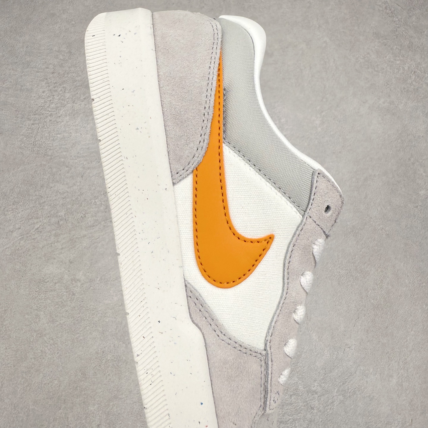 图片[6]-NK SB Force 58 空军58系列低帮休闲运动滑板板鞋 DV5477-007 鞋面由帆布和麂皮拼接 层次感丰富 搭配硫化外底 耐磨耐穿 鞋舌及中底后跟处饰有SB Logo 表明鞋款身份 采用包边设计 经久耐穿 硫化结构则有效提升灵活性 穿上这款全新推出的创意力作 助你耀动街头 尺码：36 36.5 37.5 38 38.5 39 40 40.5 41 42 42.5 43 44 45-选品中心