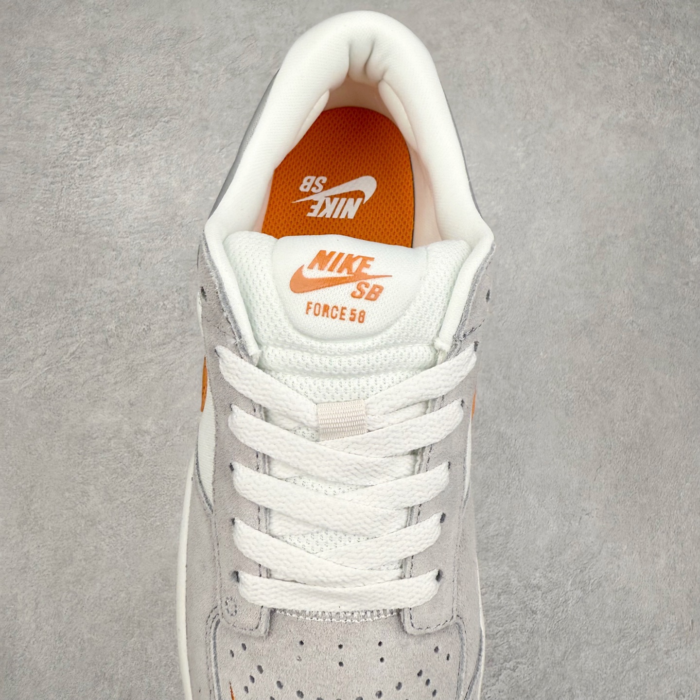 图片[5]-NK SB Force 58 空军58系列低帮休闲运动滑板板鞋 DV5477-007 鞋面由帆布和麂皮拼接 层次感丰富 搭配硫化外底 耐磨耐穿 鞋舌及中底后跟处饰有SB Logo 表明鞋款身份 采用包边设计 经久耐穿 硫化结构则有效提升灵活性 穿上这款全新推出的创意力作 助你耀动街头 尺码：36 36.5 37.5 38 38.5 39 40 40.5 41 42 42.5 43 44 45-选品中心