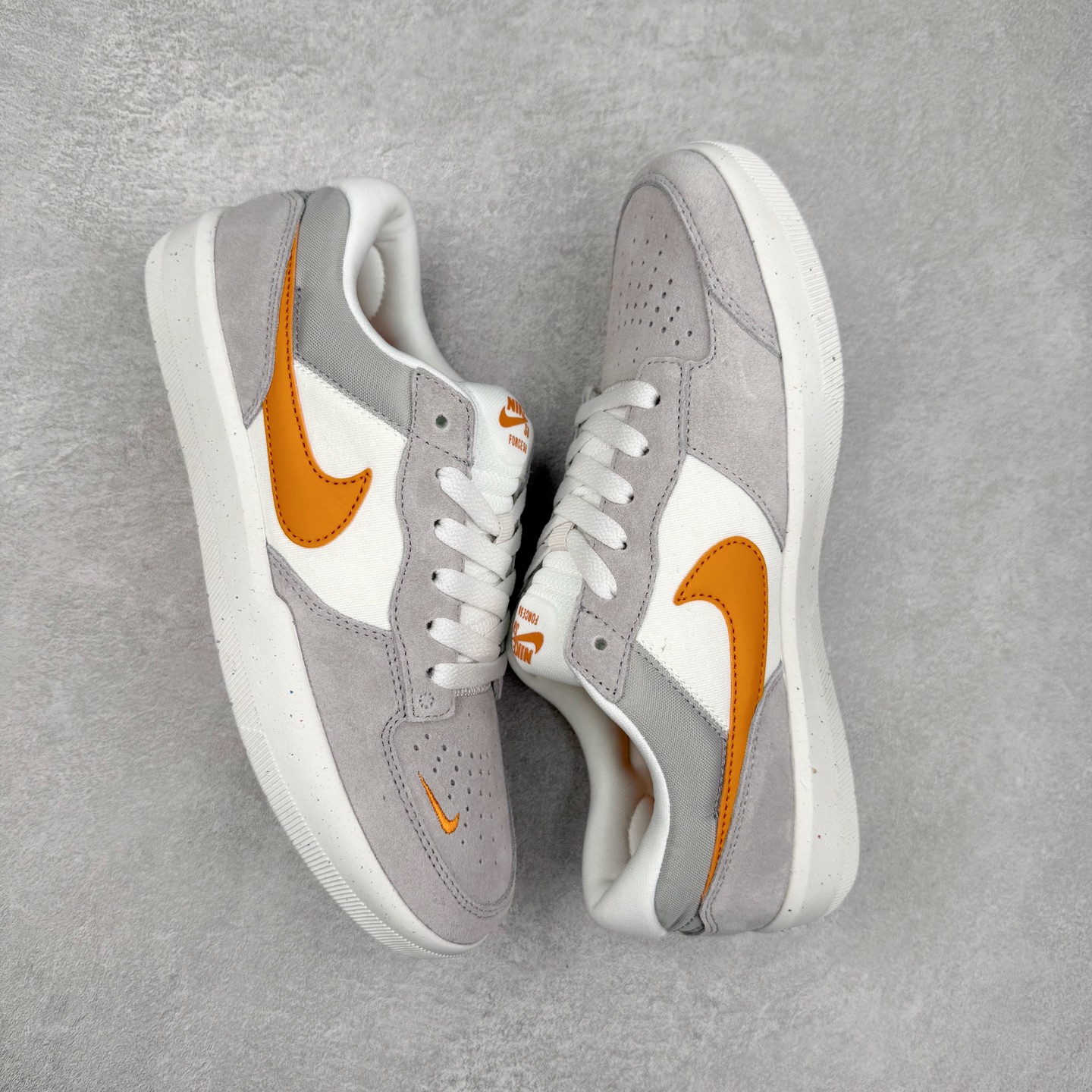 图片[3]-NK SB Force 58 空军58系列低帮休闲运动滑板板鞋 DV5477-007 鞋面由帆布和麂皮拼接 层次感丰富 搭配硫化外底 耐磨耐穿 鞋舌及中底后跟处饰有SB Logo 表明鞋款身份 采用包边设计 经久耐穿 硫化结构则有效提升灵活性 穿上这款全新推出的创意力作 助你耀动街头 尺码：36 36.5 37.5 38 38.5 39 40 40.5 41 42 42.5 43 44 45-选品中心