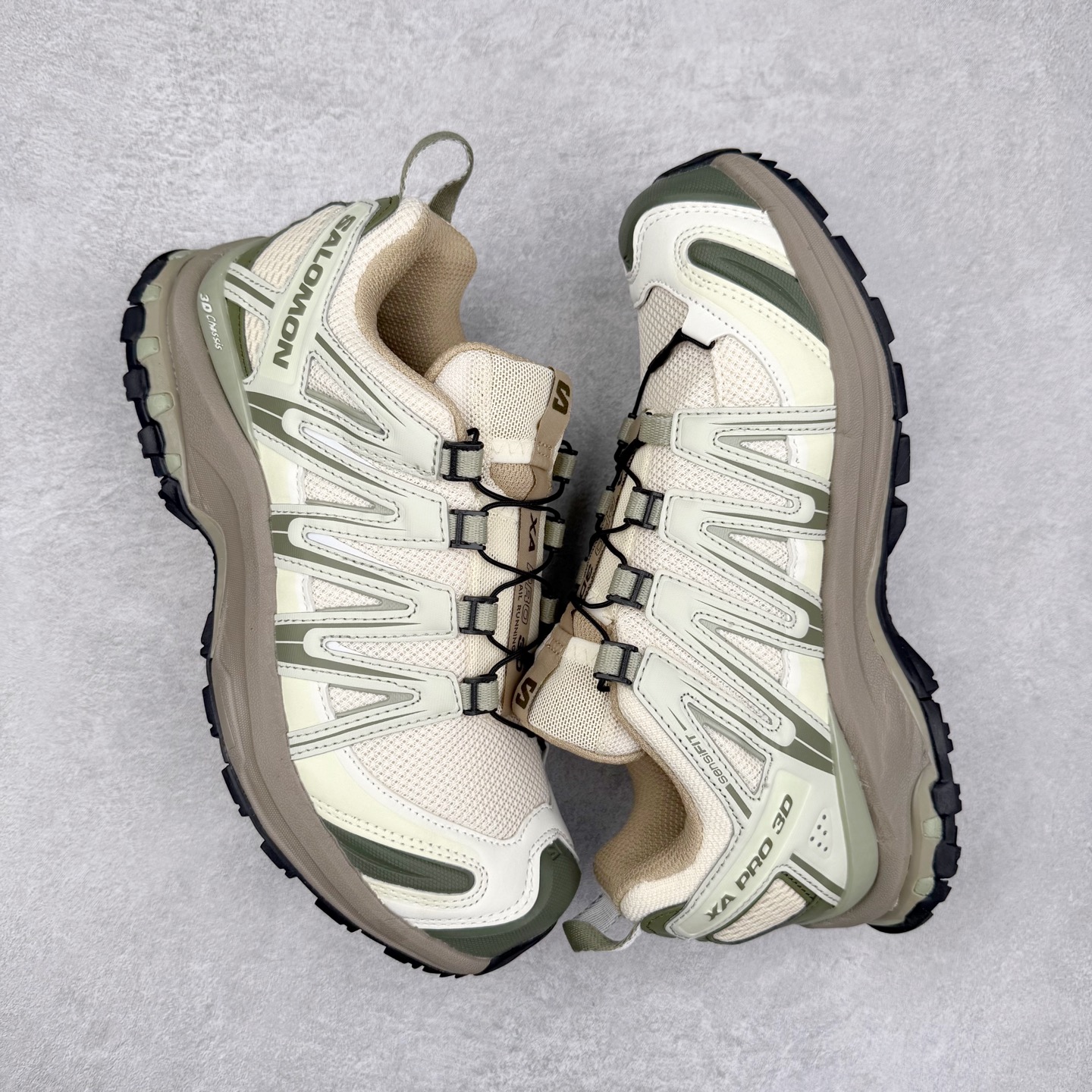 图片[3]-＃TG福利特价 SALOMON XA Pro 3D ADV 萨洛蒙潮流越野机能户外功能鞋 鞋面采用SENSIFT贴合技术 全方位贴合包裹脚型 鞋跟部鞋底牵引设计 提供强大的抓地性能 更适应野外崎岖不平的道路 其3D ADVANCED CHASSIS底盘 材料轻量大化 钉齿设计更具稳定性 防护性 鞋底易磨损区运用CONTAGRIP高耐磨材料 应对城市硬质路面长距离跑考验 尺码：36 36.5 37.5 38 38.5 39 40 40.5 41 42 42.5 43 44 44.5 45-选品中心