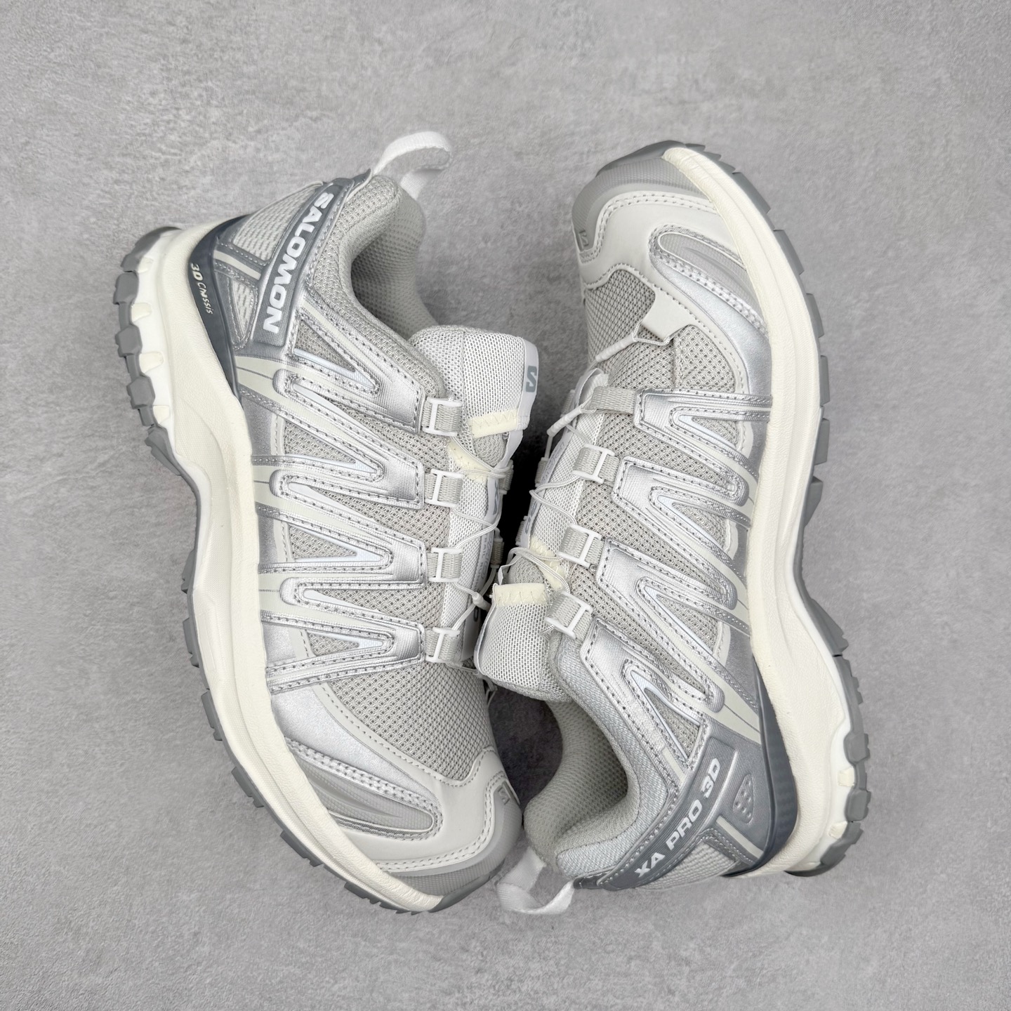 图片[3]-＃TG福利特价 SALOMON XA Pro 3D ADV 萨洛蒙潮流越野机能户外功能鞋 鞋面采用SENSIFT贴合技术 全方位贴合包裹脚型 鞋跟部鞋底牵引设计 提供强大的抓地性能 更适应野外崎岖不平的道路 其3D ADVANCED CHASSIS底盘 材料轻量大化 钉齿设计更具稳定性 防护性 鞋底易磨损区运用CONTAGRIP高耐磨材料 应对城市硬质路面长距离跑考验 尺码：36 36.5 37.5 38 38.5 39 40 40.5 41 42 42.5 43 44 44.5 45-选品中心