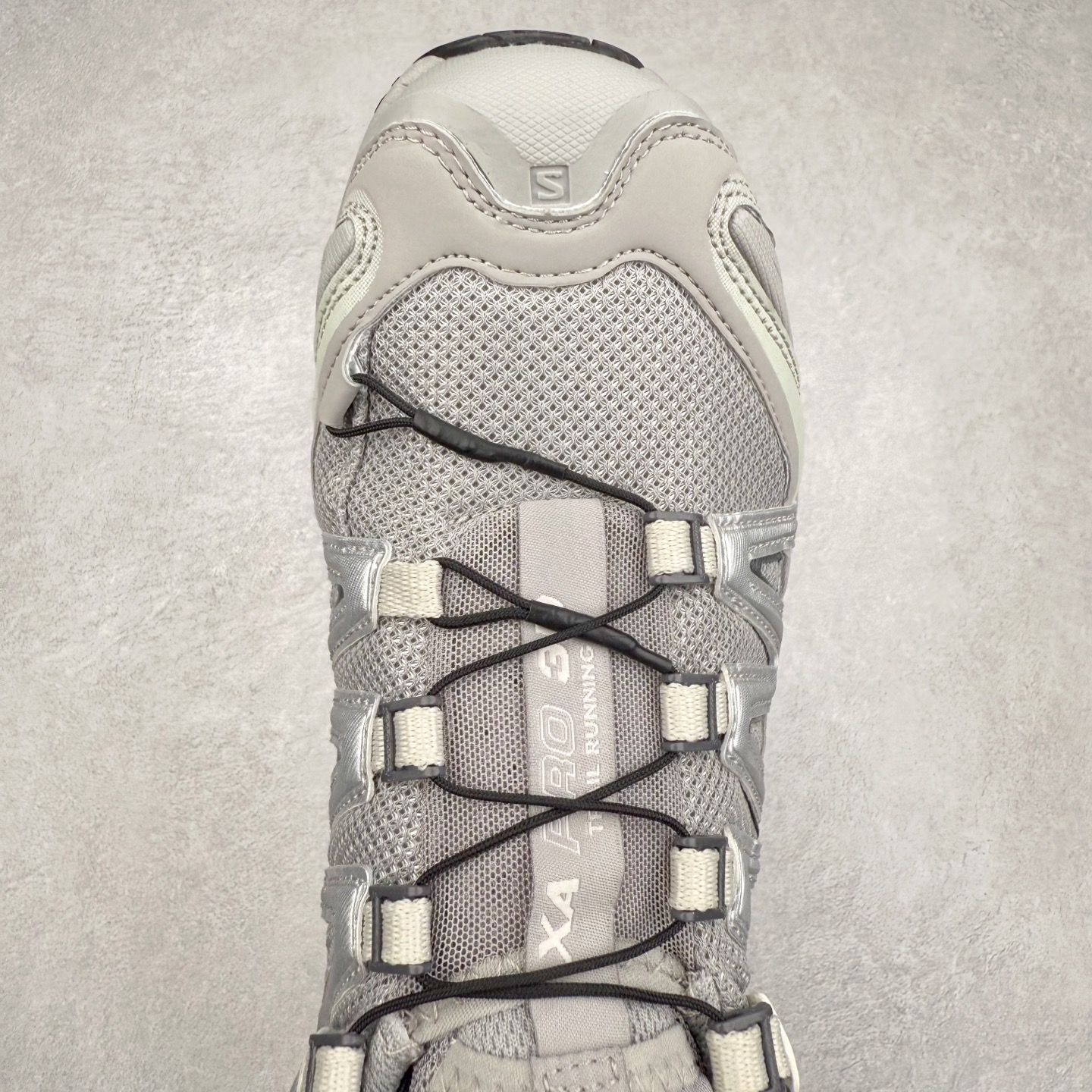 图片[4]-＃TG福利特价 SALOMON XA Pro 3D ADV 萨洛蒙潮流越野机能户外功能鞋 鞋面采用SENSIFT贴合技术 全方位贴合包裹脚型 鞋跟部鞋底牵引设计 提供强大的抓地性能 更适应野外崎岖不平的道路 其3D ADVANCED CHASSIS底盘 材料轻量大化 钉齿设计更具稳定性 防护性 鞋底易磨损区运用CONTAGRIP高耐磨材料 应对城市硬质路面长距离跑考验 尺码：36 36.5 37.5 38 38.5 39 40 40.5 41 42 42.5 43 44 44.5 45-选品中心