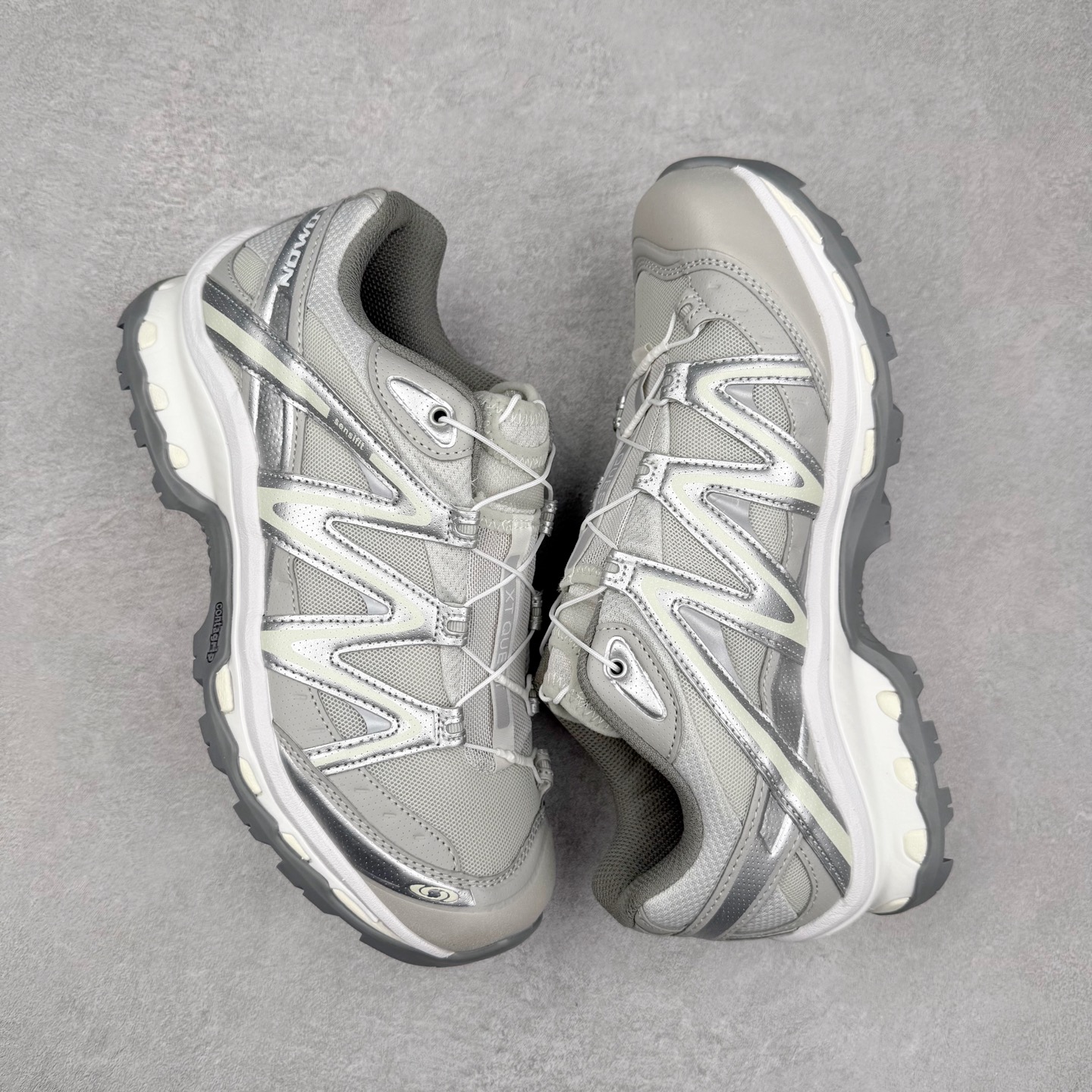 图片[3]-＃TG福利特价️ Salomon XT-QUEST ADV 萨洛蒙潮流越野机能户外功能鞋 纯原外贸平台特供订单 耗时半年巨作 全套原纸板楦头开发 原厂特供网布配套加持 确保原汁原味 完美呈现版型 原档数据独家私模五层组合大底 男女鞋同步官方开发至46.5 原装Ortholite轻量化鞋垫 中底布带钢印编号 原厂TPU锁扣 进口港宝加持 后跟自然饱满 还原公司包裹性 基于 SALOMON 初代 XT 鞋身造型并搭载 4D ADVANCED CHASSIS™ 大底打造而成 为这款 XT-QUEST 带来了多项足部控制与保护等功能性 如在运动过程中控制左右晃动的过程而提高稳定性、改善长途越野过程中足中到足尖的过渡、提高感知岩石的精确度以抵抗尖锐物体对脚底的伤害以及采用动态缓冲来增强穿着舒适感 从而减轻疲劳感 使 XT-QUEST 成为一双舒适且安全的户外之履 尺码：36 36.5 37.5 38 38.5 39 40 40.5 41 42 42.5 43 44 44.5 45-选品中心