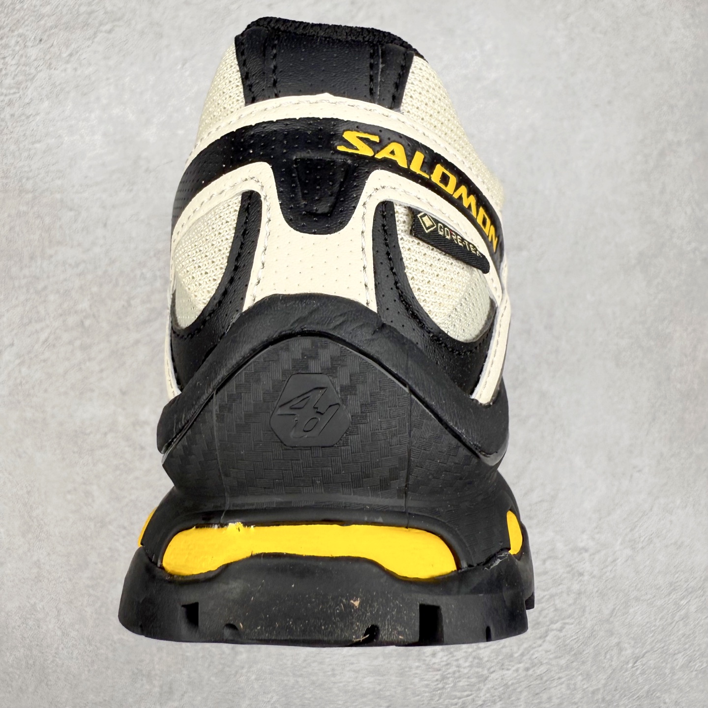 图片[8]-＃TG福利特价️ Salomon XT-QUEST ADV 萨洛蒙潮流越野机能户外功能鞋 纯原外贸平台特供订单 耗时半年巨作 全套原纸板楦头开发 原厂特供网布配套加持 确保原汁原味 完美呈现版型 原档数据独家私模五层组合大底 男女鞋同步官方开发至46.5 原装Ortholite轻量化鞋垫 中底布带钢印编号 原厂TPU锁扣 进口港宝加持 后跟自然饱满 还原公司包裹性 基于 SALOMON 初代 XT 鞋身造型并搭载 4D ADVANCED CHASSIS™ 大底打造而成 为这款 XT-QUEST 带来了多项足部控制与保护等功能性 如在运动过程中控制左右晃动的过程而提高稳定性、改善长途越野过程中足中到足尖的过渡、提高感知岩石的精确度以抵抗尖锐物体对脚底的伤害以及采用动态缓冲来增强穿着舒适感 从而减轻疲劳感 使 XT-QUEST 成为一双舒适且安全的户外之履 尺码：36 36.5 37.5 38 38.5 39 40 40.5 41 42 42.5 43 44 44.5 45-选品中心