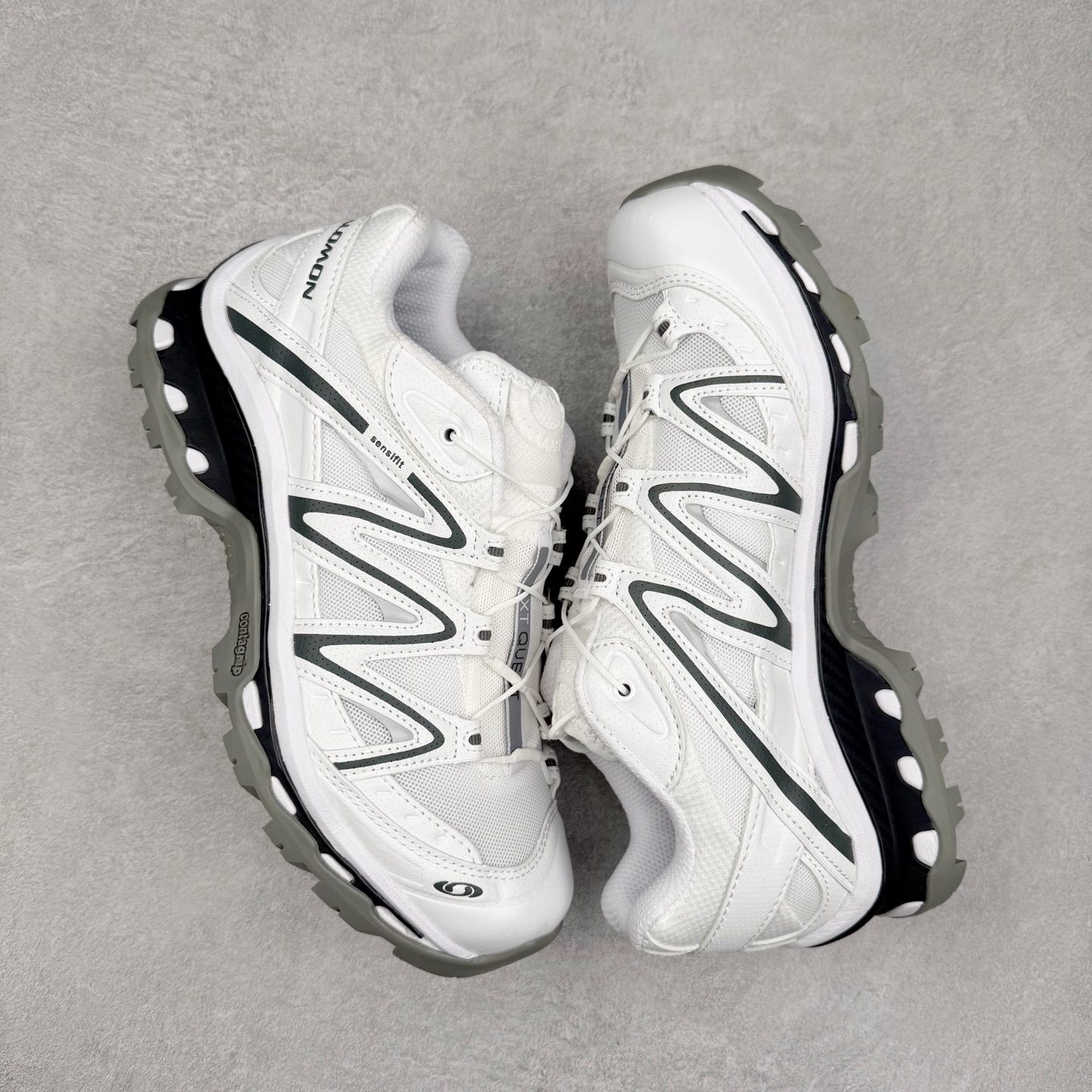 图片[3]-＃TG福利特价️ Salomon XT-QUEST ADV 萨洛蒙潮流越野机能户外功能鞋 纯原外贸平台特供订单 耗时半年巨作 全套原纸板楦头开发 原厂特供网布配套加持 确保原汁原味 完美呈现版型 原档数据独家私模五层组合大底 男女鞋同步官方开发至46.5 原装Ortholite轻量化鞋垫 中底布带钢印编号 原厂TPU锁扣 进口港宝加持 后跟自然饱满 还原公司包裹性 基于 SALOMON 初代 XT 鞋身造型并搭载 4D ADVANCED CHASSIS™ 大底打造而成 为这款 XT-QUEST 带来了多项足部控制与保护等功能性 如在运动过程中控制左右晃动的过程而提高稳定性、改善长途越野过程中足中到足尖的过渡、提高感知岩石的精确度以抵抗尖锐物体对脚底的伤害以及采用动态缓冲来增强穿着舒适感 从而减轻疲劳感 使 XT-QUEST 成为一双舒适且安全的户外之履 尺码：36 36.5 37.5 38 38.5 39 40 40.5 41 42 42.5 43 44 44.5 45-选品中心