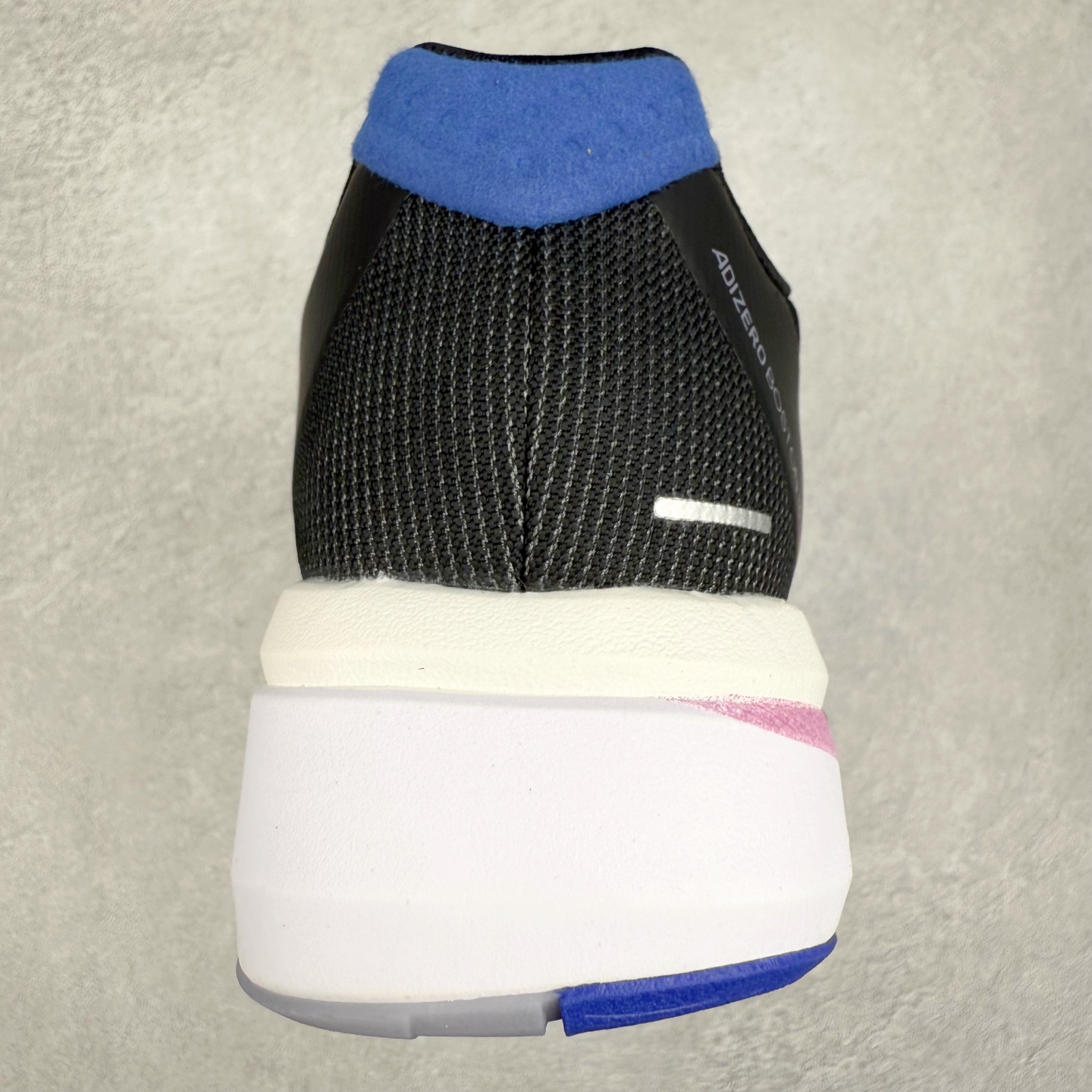 图片[8]-AD Adizero Boston 13 夏季透气网眼竞速跑鞋 JS4950 融合Lightstrike和Lightstrike Pro技术 采用乙烯/乙酸乙烯酯(EVA)材质 打造舒适中底 含ENERGYROD能量碳柱 旨在为步伐添活力 尺码：36 36.5 37 38 38.5 39 40 40.5 41 42 42.5 43 44 44.5 45-选品中心