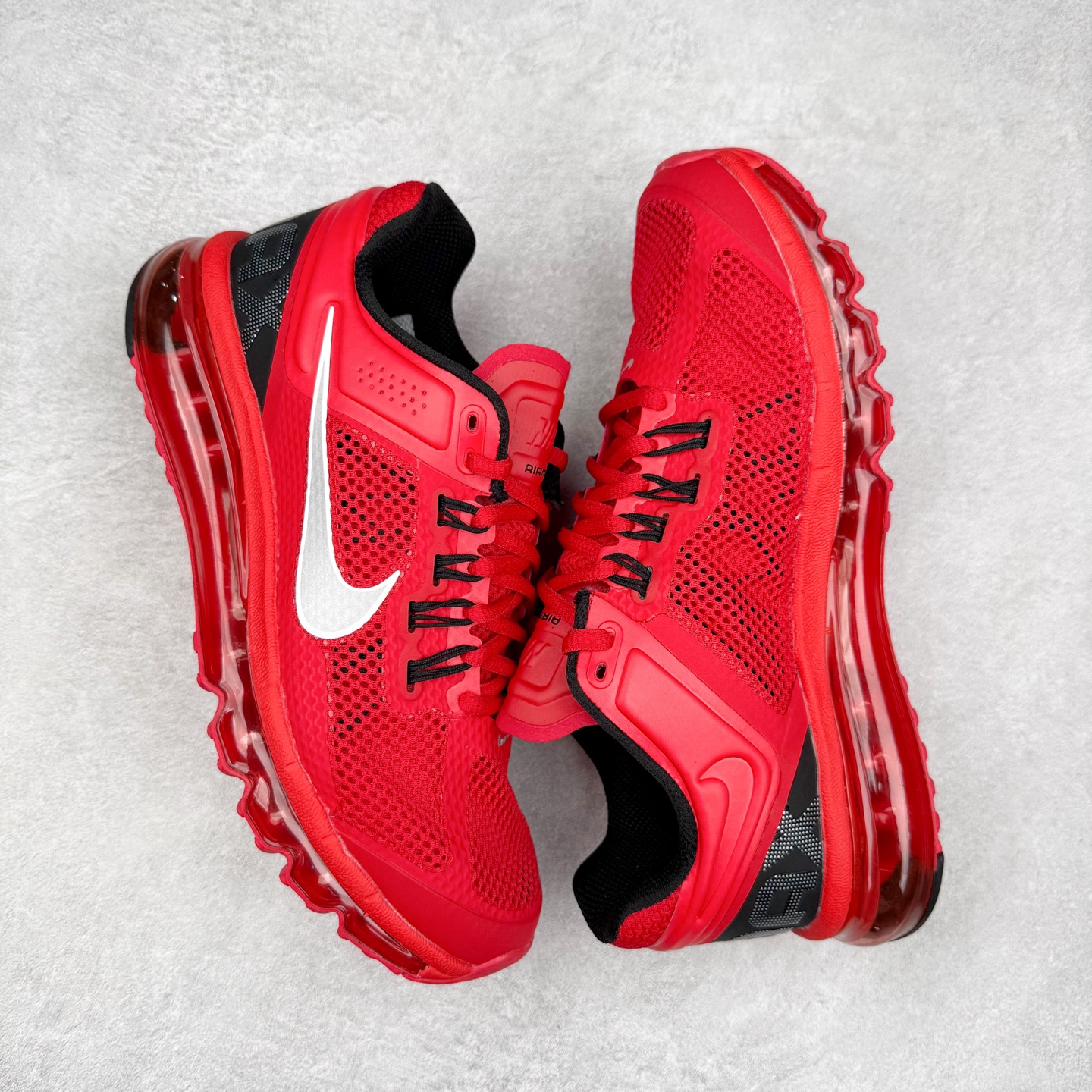 图片[3]-NK Air Max 2013 经典舒适时尚耐磨透气低帮气垫跑步鞋 554886-600 携时尚设计闪亮回归 出众有型 采用网眼布细节和运动风无缝覆面 助你保持清爽感受 塑就焕新造型 经典 Flywire 设计搭配经典全掌型 Max Air 缓震配置 缔造出众舒适感和支撑效果实拍调校N版已经零色差零失真 百分百还原实物色彩所见即所得 不存在货不对板色差等低级问题 选购参考实物拍摄 不混卖不参货 只用心做好货严格选品 承诺混一赔十 尺码：36 36.5 37.5 38 38.5 39 40 40.5 41 42 42.5 43 44 44.5 45 46-选品中心