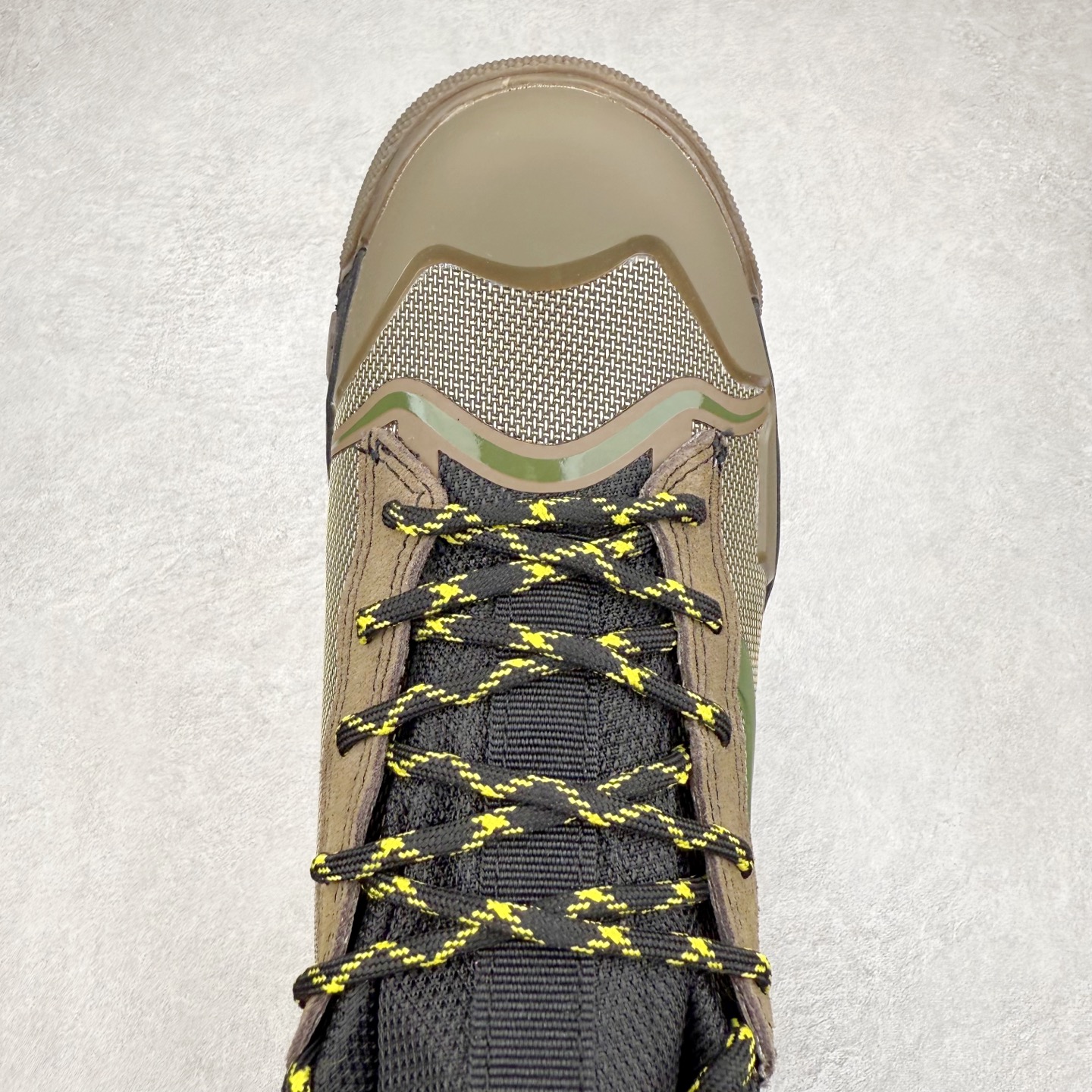 图片[4]-Vans UltraRange Exo Hi Gore-tex Mte-3 万斯经典百搭休闲高帮板鞋户外靴 实拍调校N版已经零色差零失真 百分百还原实物色彩所见即所得 不存在货不对板色差等低级问题 选购参考实物拍摄 不混卖不参货 只用心做好货严格选品 承诺混一赔十 尺码：36 36.5 37.5 38 38.5 39 40 40.5 41 42 42.5 43 44 44.5 45 46-选品中心