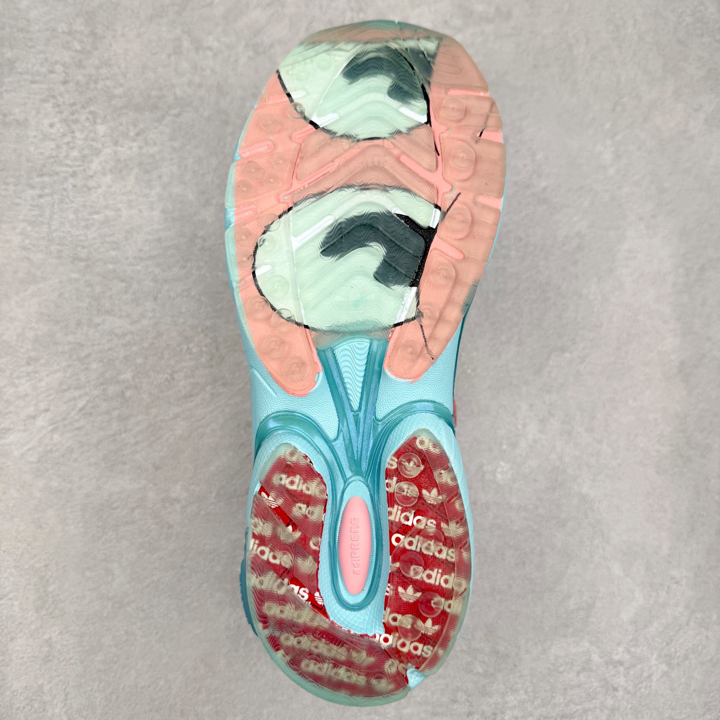 图片[9]-Unheardof x AD Originals Adistar Cushion 3 舒适百搭防滑耐磨低帮休闲跑步鞋 联名蓝色 JS2973 实拍调校N版已经零色差零失真 百分百还原实物色彩所见即所得 不存在货不对板色差等低级问题 选购参考实物拍摄 不混卖不参货 只用心做好货严格选品 承诺混一赔十 尺码：36 36.5 37.5 38 38.5 39 40 40.5 41 42 42.5 43 44 44.5 45-选品中心