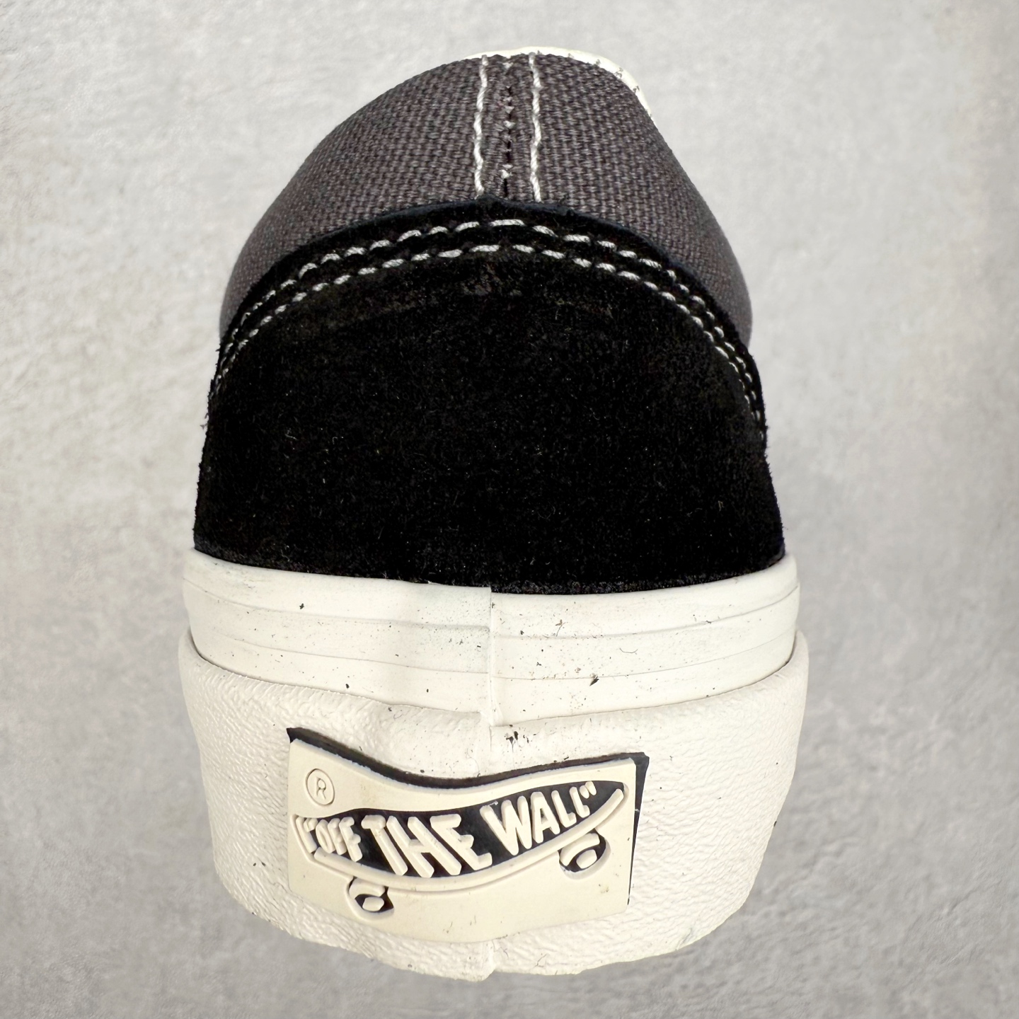 图片[8]-Vans Premium Old Skool 灰粉 范斯官方 全新VPS高阶支线 继承了VANS VAULT OG以及 VANS 安纳海姆的复古属性 完善鞋身结构并提升脚感 从鞋型和贴合度方面重塑鞋款 可抽取活动鞋垫使脚感更舒适 货号：VN000D56DE2 尺码：36 36.5 37 38 38.5 39 40 40.5 41 42 42.5 43 44-选品中心