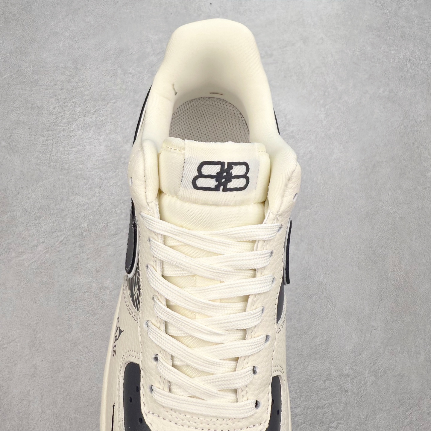 图片[5]-NK Air Force 1´07 Low 空军一号低帮百搭休闲运动板鞋 XL1978-103 柔软、弹性十足的缓震性能和出色的中底设计 横跨复古与现代的外型结合 造就出风靡全球 三十多年的Force 1 直到今天还深受青睐 实拍调校N版已经零色差零失真 百分百还原实物色彩所见即所得 不存在货不对板色差等低级问题 选购参考实物拍摄 不混卖不参货 只用心做好货严格选品 承诺混一赔十 尺码：36 36.5 37.5 38 38.5 39 40 40.5 41 42 42.5 43 44 44.5 45-选品中心