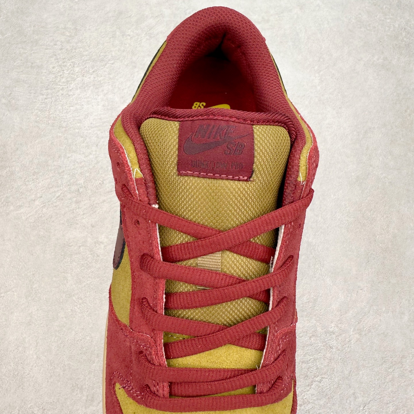 图片[5]-＃F版 NK Dunk SB DUNK LOW PRO 酒红米 HQ1625-600 极限压缩利润空间 超乎所想的高性价比 用料绝不含糊 原盒原配 正确耐磨橡胶大底 超高清洁度 全鞋零毛边皮料切割 全套原楦原模倾力打造完美版型 尺码：36 36.5 37.5 38 38.5 39 40 40.5 41 42 42.5 43 44 44.5 45 46 47.5-选品中心