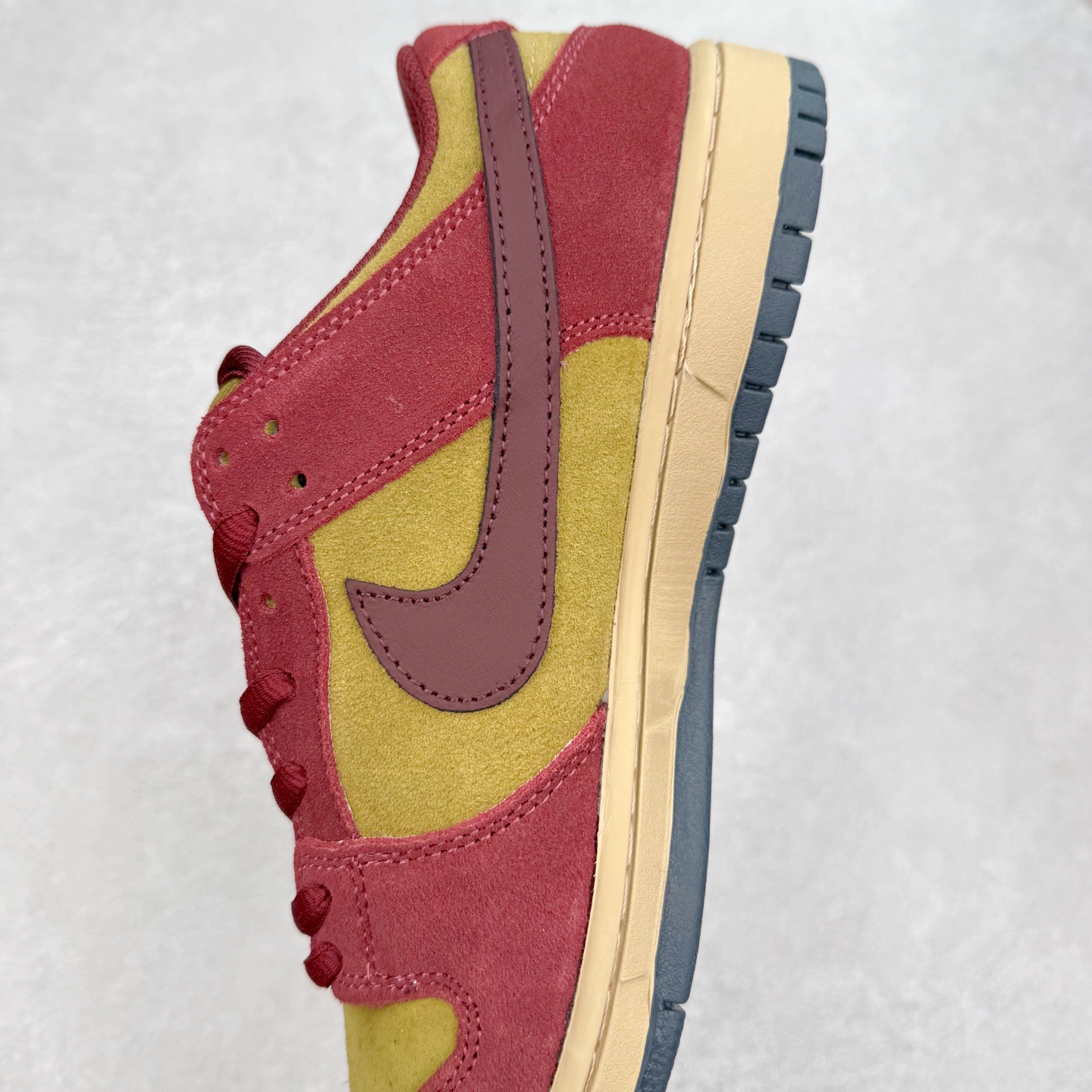 图片[7]-＃F版 NK Dunk SB DUNK LOW PRO 酒红米 HQ1625-600 极限压缩利润空间 超乎所想的高性价比 用料绝不含糊 原盒原配 正确耐磨橡胶大底 超高清洁度 全鞋零毛边皮料切割 全套原楦原模倾力打造完美版型 尺码：36 36.5 37.5 38 38.5 39 40 40.5 41 42 42.5 43 44 44.5 45 46 47.5-选品中心