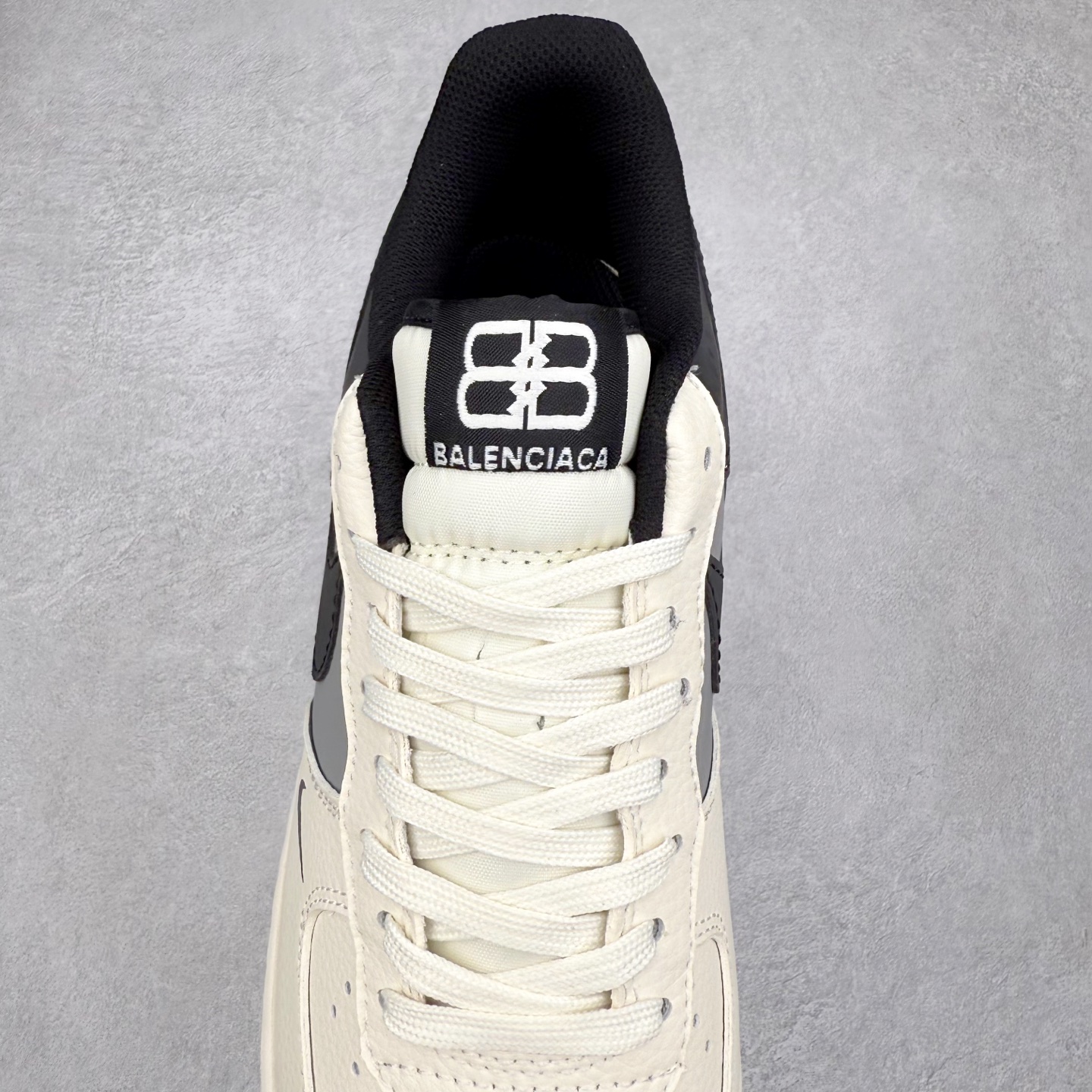 图片[5]-NK Air Force 1´07 Low 空军一号低帮百搭休闲运动板鞋 HJ3318-005 柔软、弹性十足的缓震性能和出色的中底设计 横跨复古与现代的外型结合 造就出风靡全球 三十多年的Force 1 直到今天还深受青睐 实拍调校N版已经零色差零失真 百分百还原实物色彩所见即所得 不存在货不对板色差等低级问题 选购参考实物拍摄 不混卖不参货 只用心做好货严格选品 承诺混一赔十 尺码：36 36.5 37.5 38 38.5 39 40 40.5 41 42 42.5 43 44 44.5 45-选品中心