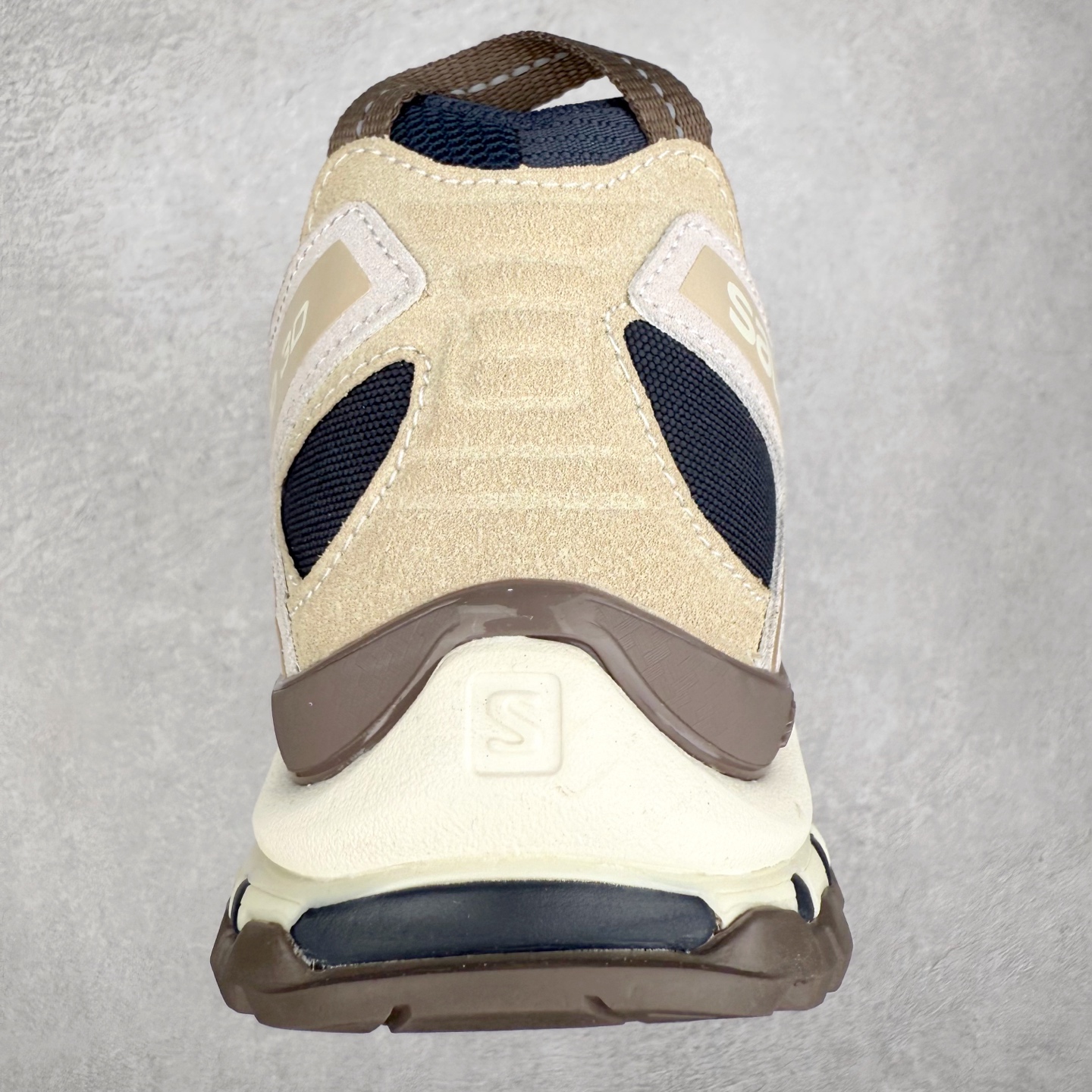 图片[8]-＃C版 SALOMON XA Pro 3D ADV 萨洛蒙潮流越野机能户外功能鞋 纯原外贸平台特供订单 耗时半年巨作 全套原纸板楦头开发 原厂特供网布配套加持 确保原汁原味 完美呈现版型 原档数据独家私模五层组合大底 原装Ortholite轻量化鞋垫 中底布带钢印编号 原厂TPU锁扣 进口港宝加持 后跟自然饱满 还原公司包裹性 鞋面采用SENSIFT贴合技术 全方位贴合包裹脚型 鞋跟部鞋底牵引设计 提供强大的抓地性能 更适应野外崎岖不平的道路 其3D ADVANCED CHASSIS底盘 材料轻量大化 钉齿设计更具稳定性 防护性 鞋底易磨损区运用CONTAGRIP高耐磨材料 应对城市硬质路面长距离跑考验 尺码：36 36.5 37.5 38 38.5 39 40 40.5 41 42 42.5 43 44 44.5 45-选品中心