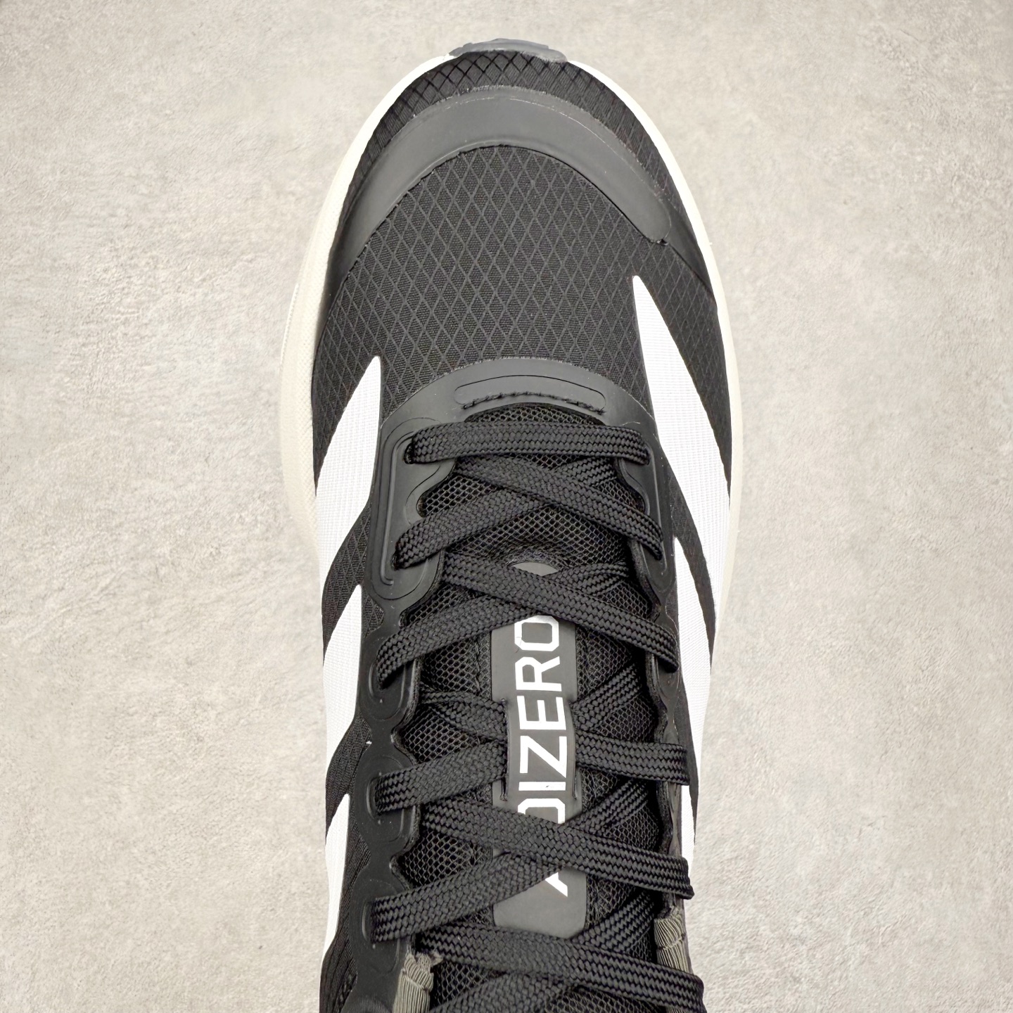 图片[4]-AD Adizero BK 夏季透气网眼竞速跑鞋 JP6528 融合Lightstrike和Lightstrike Pro技术 采用乙烯/乙酸乙烯酯(EVA)材质 打造舒适中底 含ENERGYROD能量碳柱 旨在为步伐添活力 尺码：36 36.5 37 38 38.5 39 40 40.5 41 42 42.5 43 44 44.5 45-选品中心