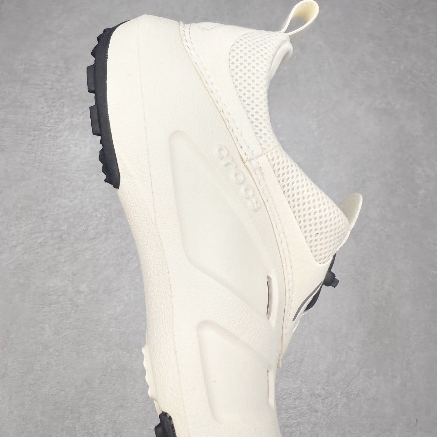 图片[6]-Crocs Quick Trail 卡骆驰舒适百搭轻便耐磨沙滩凉鞋 Crocs（卡骆驰）是全球创新休闲男、女、童鞋的出色品牌。Crocs秉承核心的塑模鞋履工艺，推出了适宜四季的丰富休闲鞋品。所有Crocs鞋款均采用Croslite材料制造，这项技术令每一双鞋都具有柔软、舒适、轻便、无痕的出色品质，而这也是每个Crocs拥有者所了解和钟爱的。实拍调校N版已经零色差零失真 百分百还原实物色彩所见即所得 不存在货不对板色差等低级问题 选购参考实物拍摄 不混卖不参货 只用心做好货严格选品 承诺混一赔十 尺码：36 36.5 37.5 38 38.5 39 40 40.5 41 42 42.5 43 44 44.5 45-选品中心