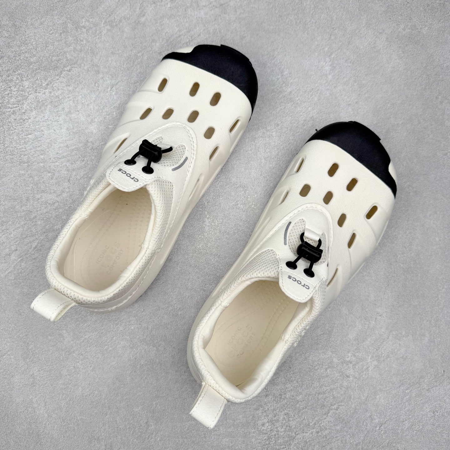 图片[3]-Crocs Quick Trail 卡骆驰舒适百搭轻便耐磨沙滩凉鞋 Crocs（卡骆驰）是全球创新休闲男、女、童鞋的出色品牌。Crocs秉承核心的塑模鞋履工艺，推出了适宜四季的丰富休闲鞋品。所有Crocs鞋款均采用Croslite材料制造，这项技术令每一双鞋都具有柔软、舒适、轻便、无痕的出色品质，而这也是每个Crocs拥有者所了解和钟爱的。实拍调校N版已经零色差零失真 百分百还原实物色彩所见即所得 不存在货不对板色差等低级问题 选购参考实物拍摄 不混卖不参货 只用心做好货严格选品 承诺混一赔十 尺码：36 36.5 37.5 38 38.5 39 40 40.5 41 42 42.5 43 44 44.5 45-选品中心