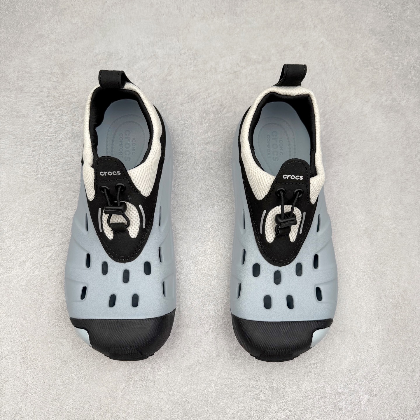 图片[2]-Crocs Quick Trail 卡骆驰舒适百搭轻便耐磨沙滩凉鞋 Crocs（卡骆驰）是全球创新休闲男、女、童鞋的出色品牌。Crocs秉承核心的塑模鞋履工艺，推出了适宜四季的丰富休闲鞋品。所有Crocs鞋款均采用Croslite材料制造，这项技术令每一双鞋都具有柔软、舒适、轻便、无痕的出色品质，而这也是每个Crocs拥有者所了解和钟爱的。实拍调校N版已经零色差零失真 百分百还原实物色彩所见即所得 不存在货不对板色差等低级问题 选购参考实物拍摄 不混卖不参货 只用心做好货严格选品 承诺混一赔十 尺码：36 36.5 37.5 38 38.5 39 40 40.5 41 42 42.5 43 44 44.5 45-选品中心