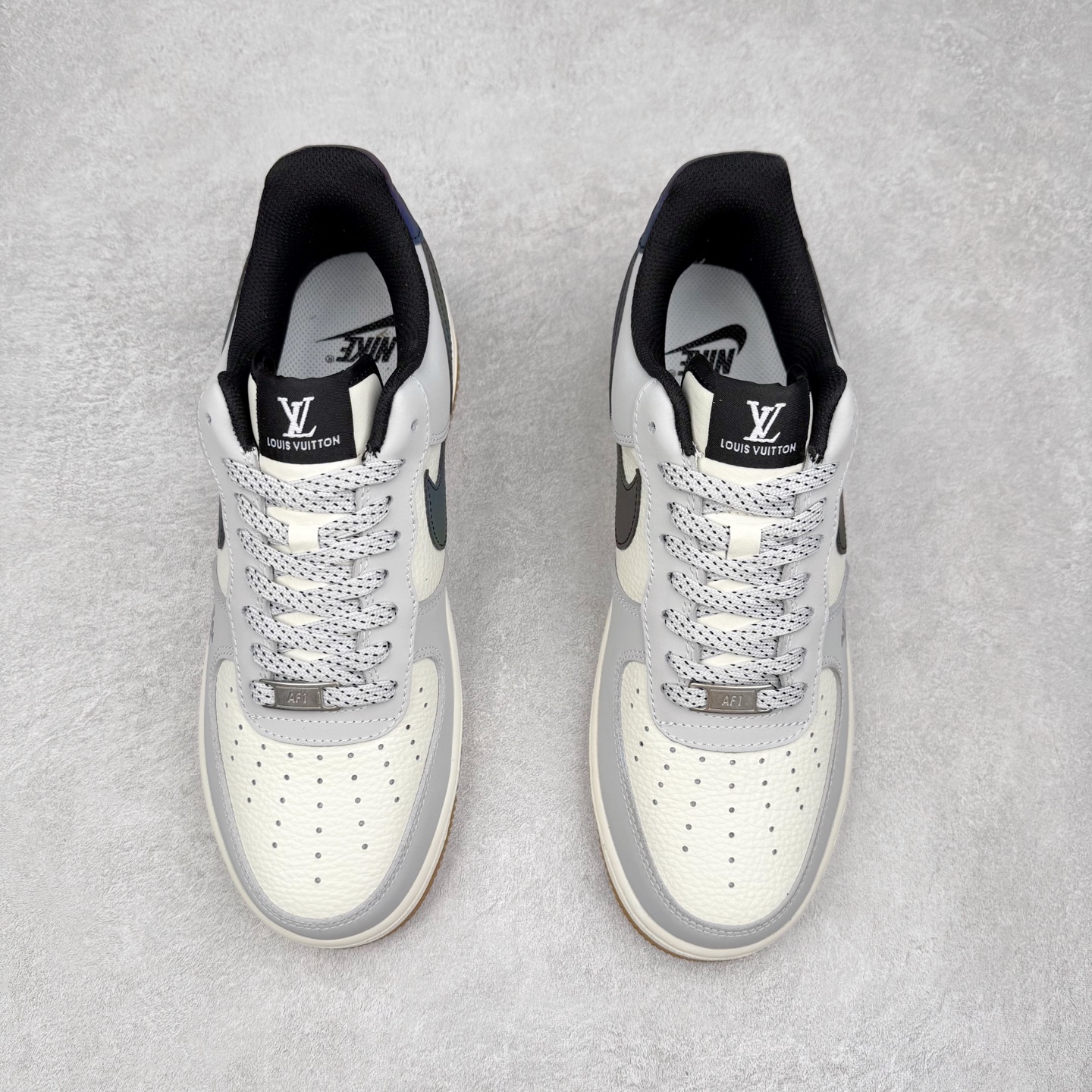 图片[2]-NK Air Force 1´07 Low 空军一号低帮百搭休闲运动板鞋 LW9279-020 柔软、弹性十足的缓震性能和出色的中底设计 横跨复古与现代的外型结合 造就出风靡全球 三十多年的Force 1 直到今天还深受青睐 实拍调校N版已经零色差零失真 百分百还原实物色彩所见即所得 不存在货不对板色差等低级问题 选购参考实物拍摄 不混卖不参货 只用心做好货严格选品 承诺混一赔十 尺码：36 36.5 37.5 38 38.5 39 40 40.5 41 42 42.5 43 44 44.5 45-选品中心