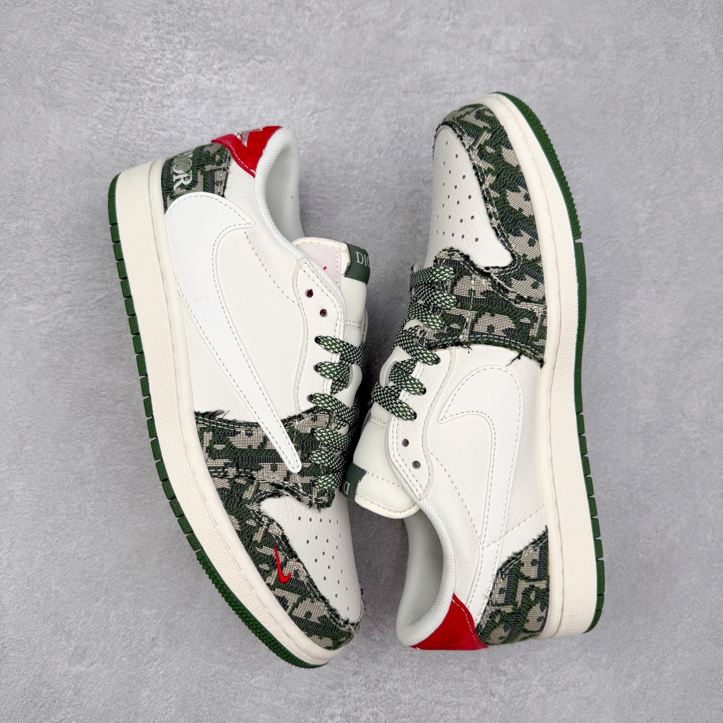 图片[3]-TS x Air Jordan AJ1 Low 倒钩低帮联名定制配色 XY2688-114 原厂内置气垫魔块 A模大底 头层小牛皮 鞋舌AJ原厂专用牛津布+AJ专用反口珍珠布+原厂无杂质高弹内里海棉+特殊封边弹力鞋带 实拍调校N版已经零色差零失真 百分百还原实物色彩所见即所得 不存在货不对板色差等低级问题 选购参考实物拍摄 不混卖不参货 只用心做好货严格选品 承诺混一赔十 尺码：36 36.5 37.5 38 38.5 39 40 40.5 41 42 42.5 43 44 44.5 45-选品中心