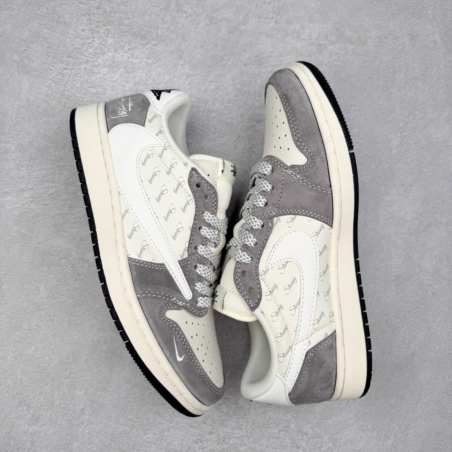 图片[3]-TS x Air Jordan AJ1 Low 倒钩低帮联名定制配色 QW5088-204 原厂内置气垫魔块 A模大底 头层小牛皮 鞋舌AJ原厂专用牛津布+AJ专用反口珍珠布+原厂无杂质高弹内里海棉+特殊封边弹力鞋带 实拍调校N版已经零色差零失真 百分百还原实物色彩所见即所得 不存在货不对板色差等低级问题 选购参考实物拍摄 不混卖不参货 只用心做好货严格选品 承诺混一赔十 尺码：36 36.5 37.5 38 38.5 39 40 40.5 41 42 42.5 43 44 44.5 45-选品中心