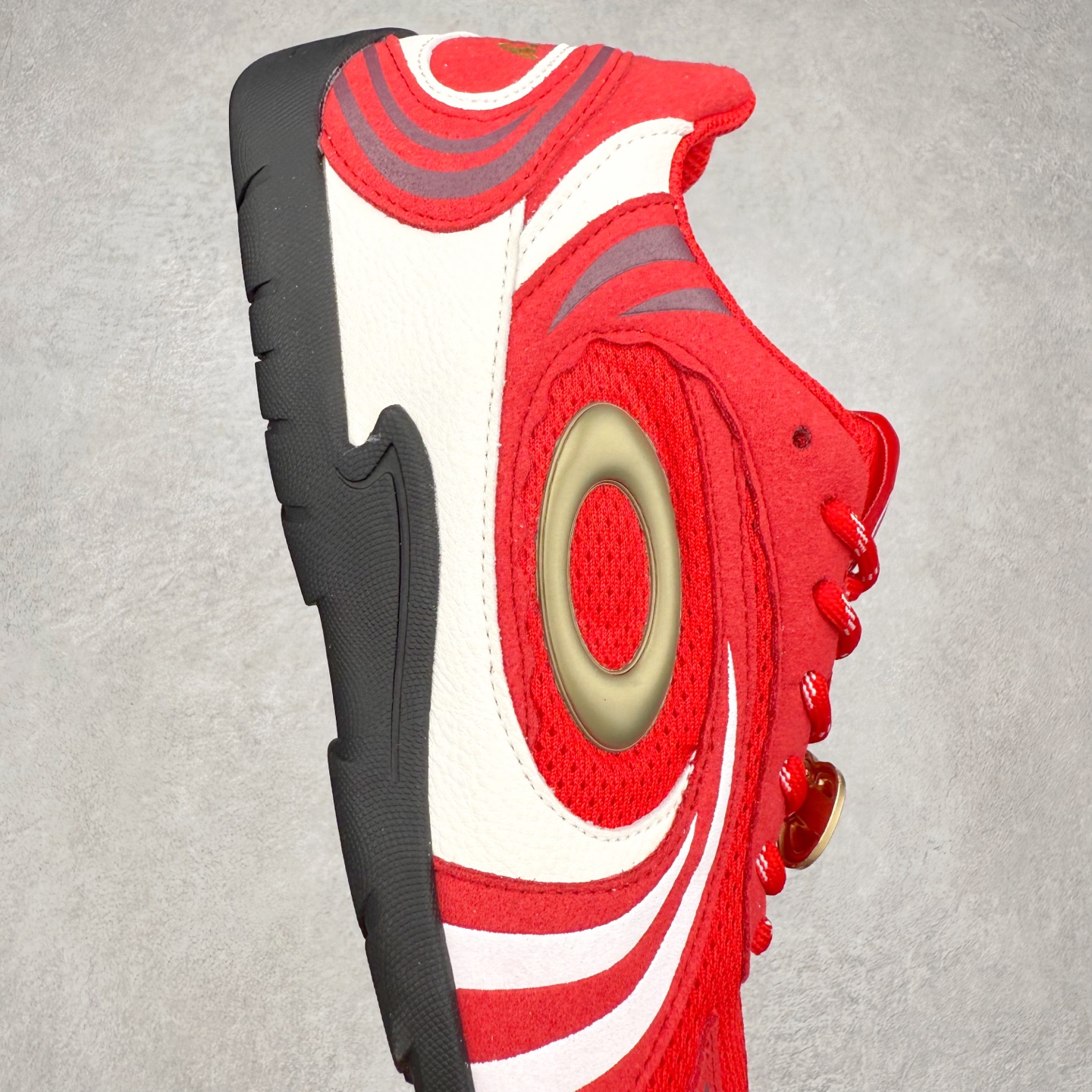 图片[6]-Sanrio/三丽鸥 x OLD ORDER 凯蒂猫 Hello Kitty联名 薄底鞋 网布 舒适 低帮 生活休闲鞋 实拍调校N版已经零色差零失真 百分百还原实物色彩所见即所得 不存在货不对板色差等低级问题 选购参考实物拍摄 不混卖不参货 只用心做好货严格选品 承诺混一赔十 尺码：36 36.5 37.5 38 38.5 39 40 40.5 41 42 42.5 43 44 44.5 45-选品中心