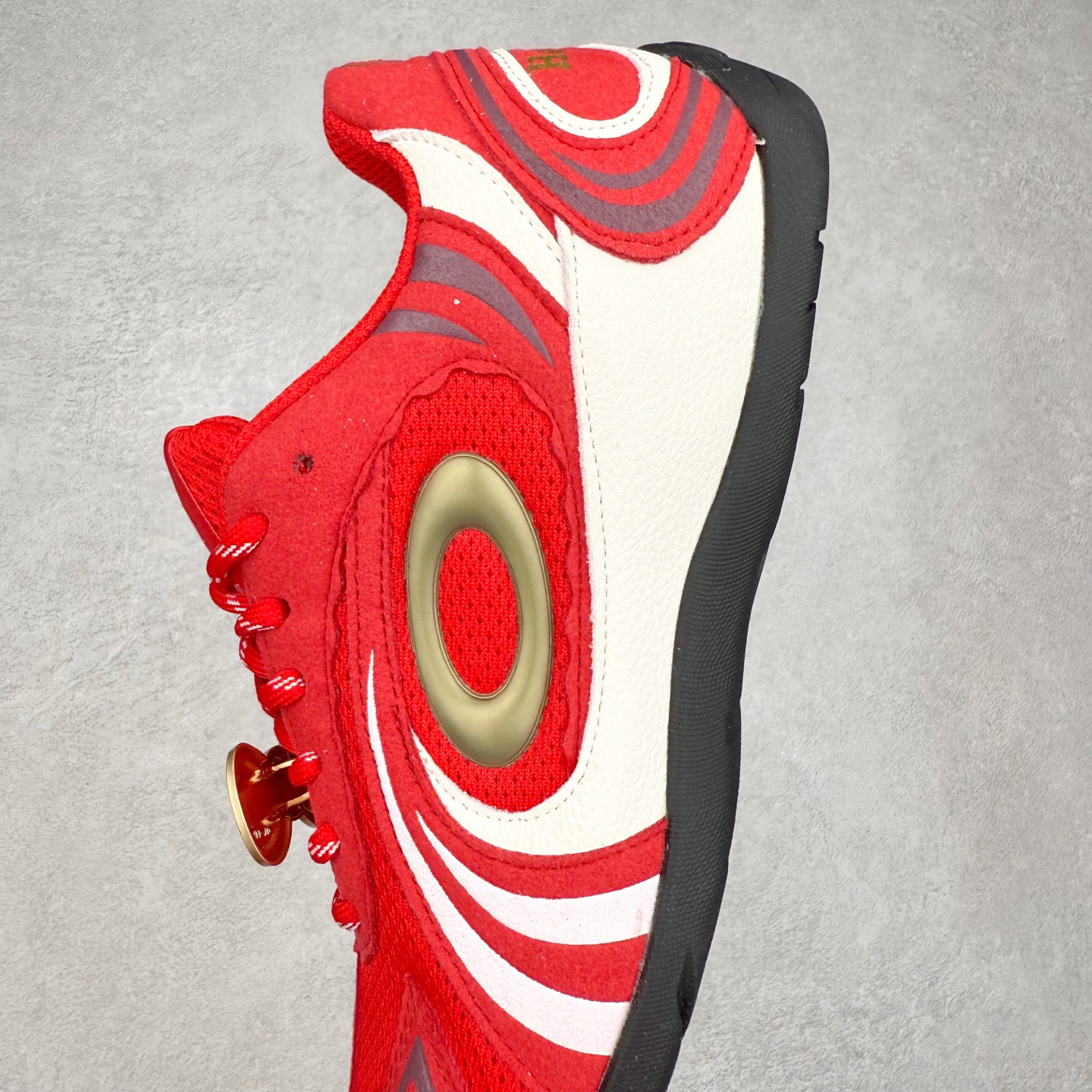 图片[7]-Sanrio/三丽鸥 x OLD ORDER 凯蒂猫 Hello Kitty联名 薄底鞋 网布 舒适 低帮 生活休闲鞋 实拍调校N版已经零色差零失真 百分百还原实物色彩所见即所得 不存在货不对板色差等低级问题 选购参考实物拍摄 不混卖不参货 只用心做好货严格选品 承诺混一赔十 尺码：36 36.5 37.5 38 38.5 39 40 40.5 41 42 42.5 43 44 44.5 45-选品中心