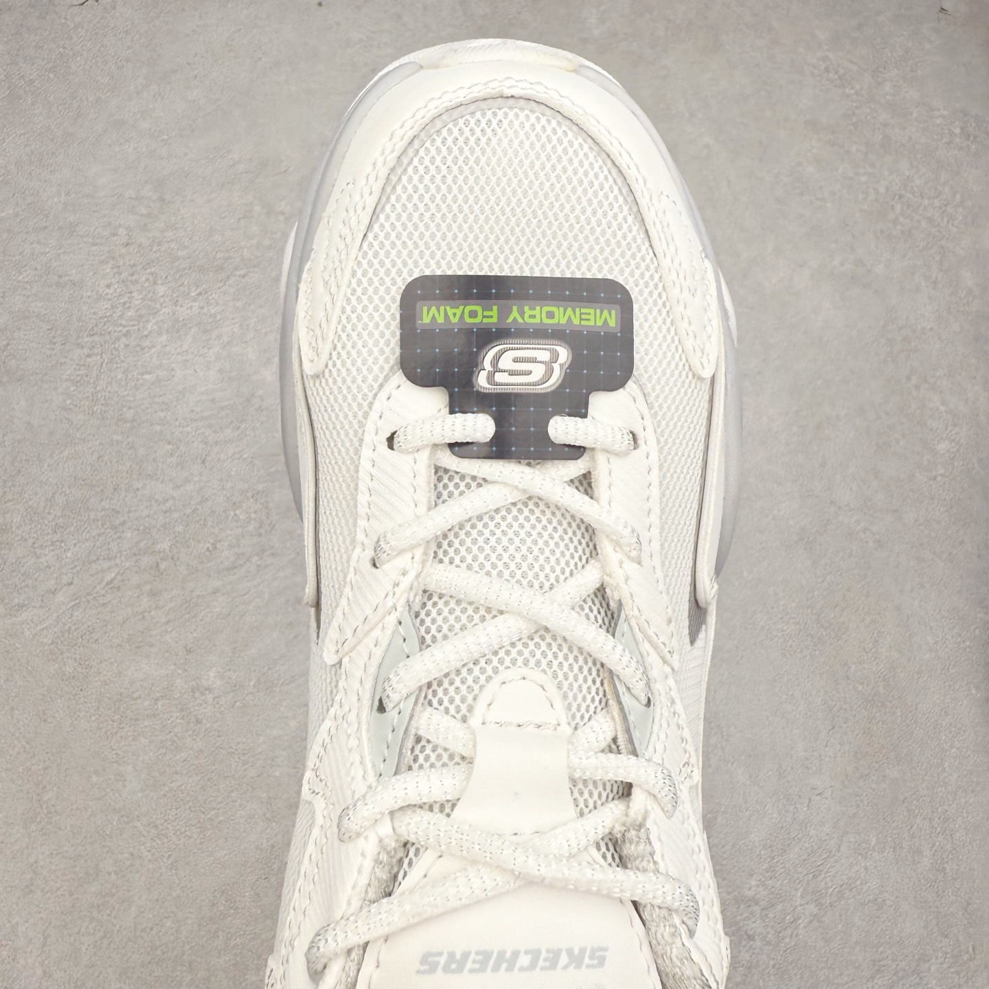 图片[4]-Skechers斯凯奇 D\’Lites 糯米熊 舒适柔软时尚百搭低帮老爹鞋 实拍调校N版已经零色差零失真 百分百还原实物色彩所见即所得 不存在货不对板色差等低级问题 选购参考实物拍摄 不混卖不参货 只用心做好货严格选品 承诺混一赔十 尺码：35.5 36 36.5 37.5 38 38.5 39 40 40.5 41 42 42.5 43 44-选品中心