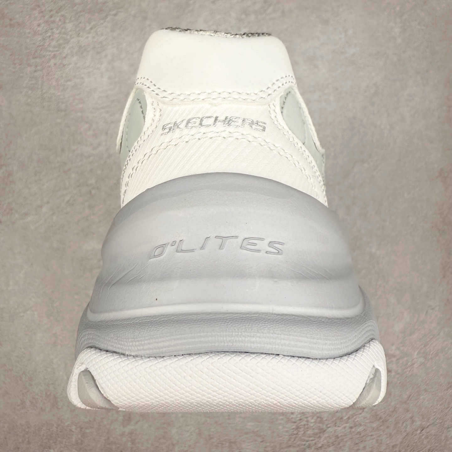 图片[8]-Skechers斯凯奇 D\’Lites 糯米熊 舒适柔软时尚百搭低帮老爹鞋 实拍调校N版已经零色差零失真 百分百还原实物色彩所见即所得 不存在货不对板色差等低级问题 选购参考实物拍摄 不混卖不参货 只用心做好货严格选品 承诺混一赔十 尺码：35.5 36 36.5 37.5 38 38.5 39 40 40.5 41 42 42.5 43 44-选品中心