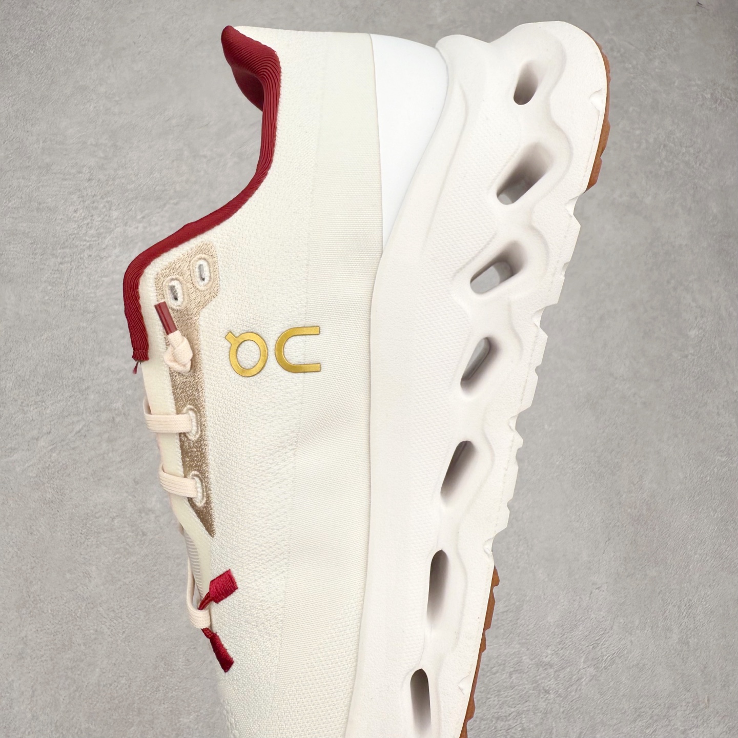 图片[7]-On Cloudtilt 昂跑减震生活休闲鞋 此运动品牌 开创于2010年 缓震着陆、强效回弹、轻柔质感的设计构思始终是ON研制关键 与此同时基于“为全球提供革新性的跑步感受”信念 陆续推出了多款跑鞋及其以专业运动人体跑步工程学为设计关键的功能性跑步服饰设备 让跑者不费力气地畅快畅跑 尺码：36 36.5 37.5 38 38.5 39 40 40.5 41 42 42.5 43 44 44.5 45-选品中心