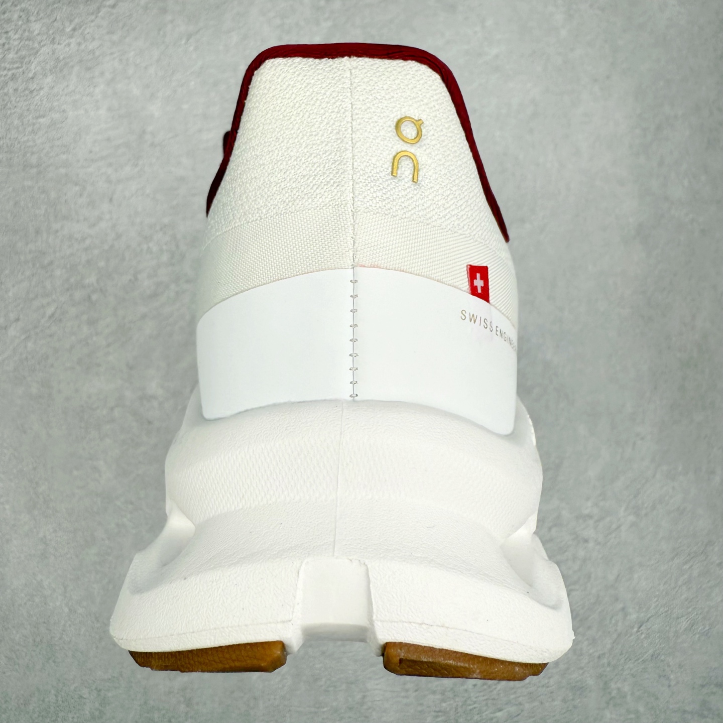 图片[8]-On Cloudtilt 昂跑减震生活休闲鞋 此运动品牌 开创于2010年 缓震着陆、强效回弹、轻柔质感的设计构思始终是ON研制关键 与此同时基于“为全球提供革新性的跑步感受”信念 陆续推出了多款跑鞋及其以专业运动人体跑步工程学为设计关键的功能性跑步服饰设备 让跑者不费力气地畅快畅跑 尺码：36 36.5 37.5 38 38.5 39 40 40.5 41 42 42.5 43 44 44.5 45-选品中心