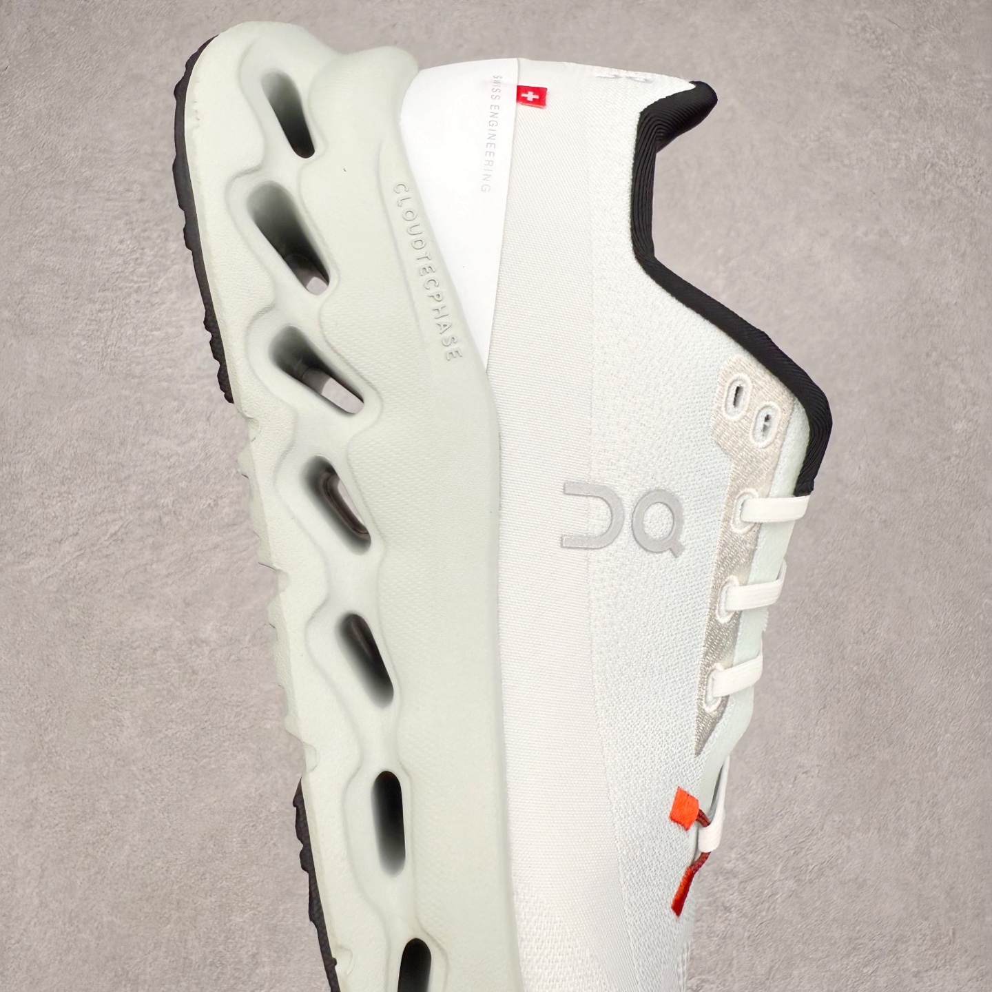 图片[6]-On Cloudtilt 昂跑减震生活休闲鞋 此运动品牌 开创于2010年 缓震着陆、强效回弹、轻柔质感的设计构思始终是ON研制关键 与此同时基于“为全球提供革新性的跑步感受”信念 陆续推出了多款跑鞋及其以专业运动人体跑步工程学为设计关键的功能性跑步服饰设备 让跑者不费力气地畅快畅跑 尺码：36 36.5 37.5 38 38.5 39 40 40.5 41 42 42.5 43 44 44.5 45-选品中心