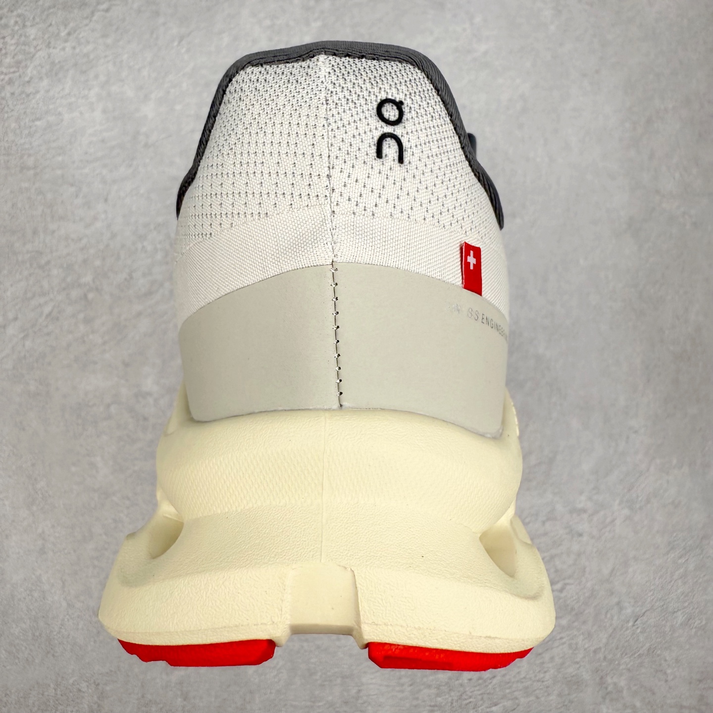 图片[8]-On Cloudtilt 昂跑减震生活休闲鞋 此运动品牌 开创于2010年 缓震着陆、强效回弹、轻柔质感的设计构思始终是ON研制关键 与此同时基于“为全球提供革新性的跑步感受”信念 陆续推出了多款跑鞋及其以专业运动人体跑步工程学为设计关键的功能性跑步服饰设备 让跑者不费力气地畅快畅跑 尺码：36 36.5 37.5 38 38.5 39 40 40.5 41 42 42.5 43 44 44.5 45-选品中心