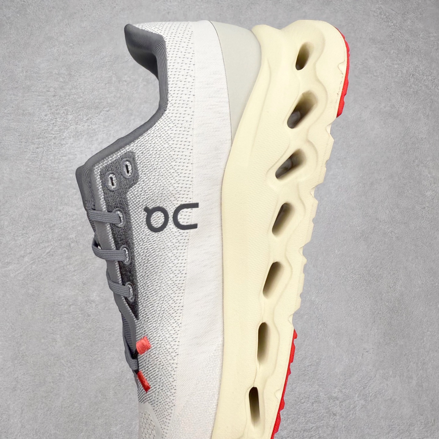 图片[7]-On Cloudtilt 昂跑减震生活休闲鞋 此运动品牌 开创于2010年 缓震着陆、强效回弹、轻柔质感的设计构思始终是ON研制关键 与此同时基于“为全球提供革新性的跑步感受”信念 陆续推出了多款跑鞋及其以专业运动人体跑步工程学为设计关键的功能性跑步服饰设备 让跑者不费力气地畅快畅跑 尺码：36 36.5 37.5 38 38.5 39 40 40.5 41 42 42.5 43 44 44.5 45-选品中心