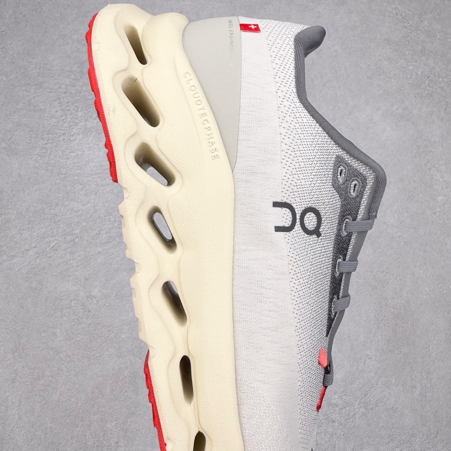 图片[6]-On Cloudtilt 昂跑减震生活休闲鞋 此运动品牌 开创于2010年 缓震着陆、强效回弹、轻柔质感的设计构思始终是ON研制关键 与此同时基于“为全球提供革新性的跑步感受”信念 陆续推出了多款跑鞋及其以专业运动人体跑步工程学为设计关键的功能性跑步服饰设备 让跑者不费力气地畅快畅跑 尺码：36 36.5 37.5 38 38.5 39 40 40.5 41 42 42.5 43 44 44.5 45-选品中心