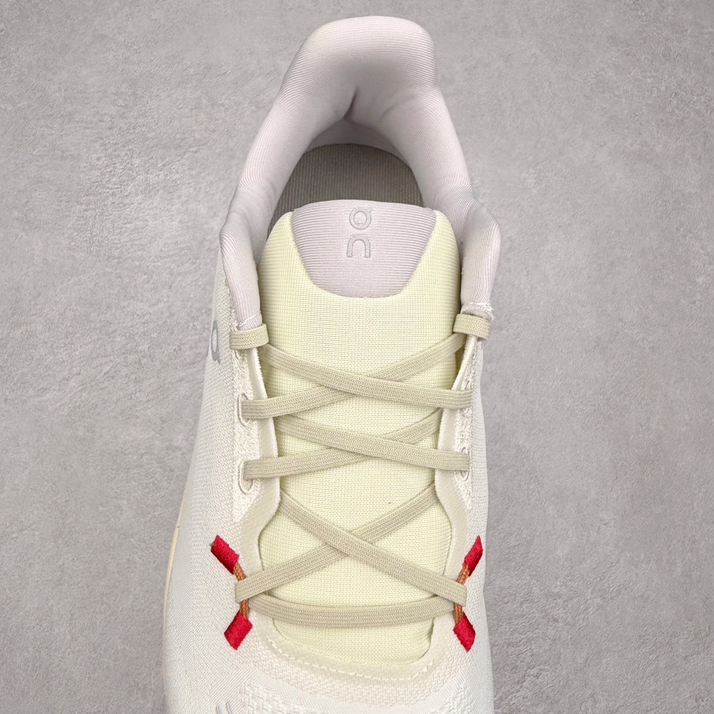 图片[5]-On Cloudtilt 昂跑减震生活休闲鞋 此运动品牌 开创于2010年 缓震着陆、强效回弹、轻柔质感的设计构思始终是ON研制关键 与此同时基于“为全球提供革新性的跑步感受”信念 陆续推出了多款跑鞋及其以专业运动人体跑步工程学为设计关键的功能性跑步服饰设备 让跑者不费力气地畅快畅跑 尺码：36 36.5 37.5 38 38.5 39 40 40.5 41 42 42.5 43 44 44.5 45-选品中心