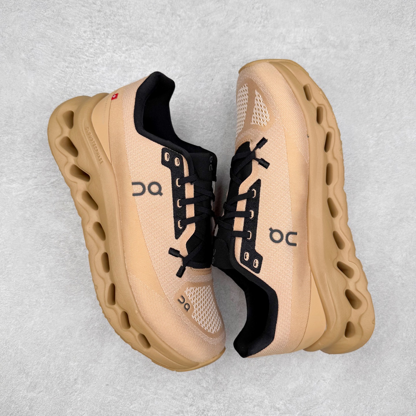 图片[3]-On Cloudtilt 昂跑减震生活休闲鞋 此运动品牌 开创于2010年 缓震着陆、强效回弹、轻柔质感的设计构思始终是ON研制关键 与此同时基于“为全球提供革新性的跑步感受”信念 陆续推出了多款跑鞋及其以专业运动人体跑步工程学为设计关键的功能性跑步服饰设备 让跑者不费力气地畅快畅跑 尺码：36 36.5 37.5 38 38.5 39 40 40.5 41 42 42.5 43 44 44.5 45-选品中心