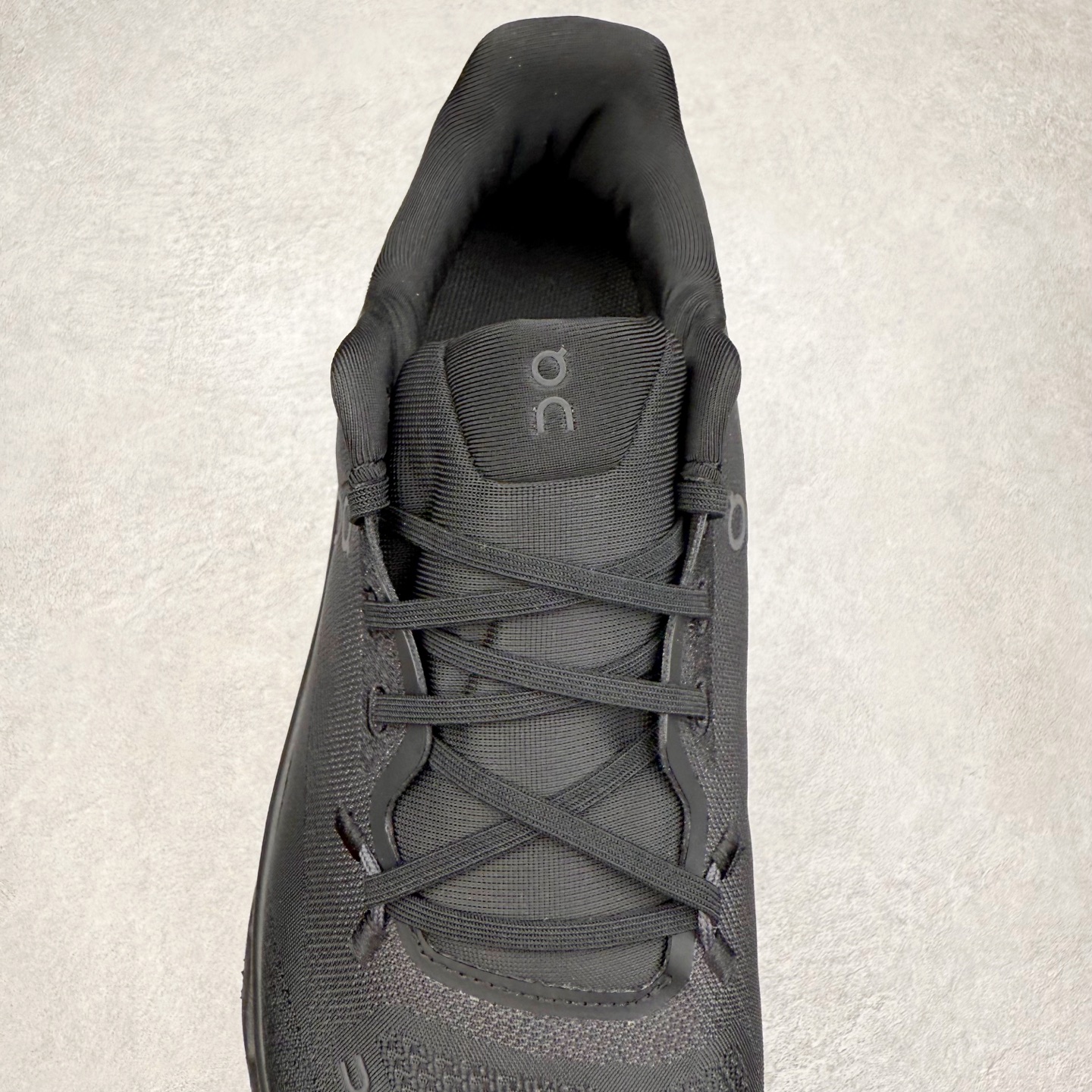 图片[5]-On Cloudtilt 昂跑减震生活休闲鞋 此运动品牌 开创于2010年 缓震着陆、强效回弹、轻柔质感的设计构思始终是ON研制关键 与此同时基于“为全球提供革新性的跑步感受”信念 陆续推出了多款跑鞋及其以专业运动人体跑步工程学为设计关键的功能性跑步服饰设备 让跑者不费力气地畅快畅跑 尺码：36 36.5 37.5 38 38.5 39 40 40.5 41 42 42.5 43 44 44.5 45-选品中心