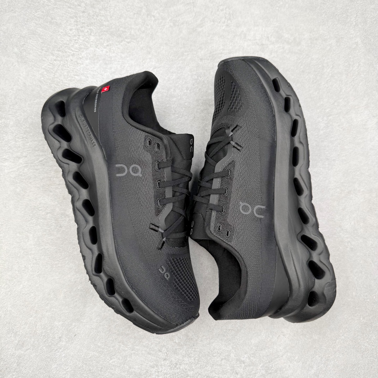 图片[3]-On Cloudtilt 昂跑减震生活休闲鞋 此运动品牌 开创于2010年 缓震着陆、强效回弹、轻柔质感的设计构思始终是ON研制关键 与此同时基于“为全球提供革新性的跑步感受”信念 陆续推出了多款跑鞋及其以专业运动人体跑步工程学为设计关键的功能性跑步服饰设备 让跑者不费力气地畅快畅跑 尺码：36 36.5 37.5 38 38.5 39 40 40.5 41 42 42.5 43 44 44.5 45-选品中心