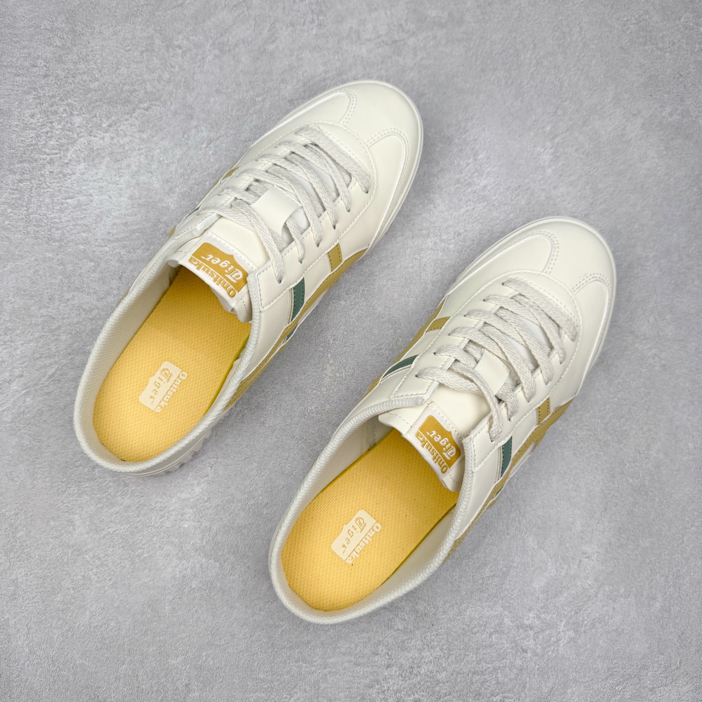 图片[3]-Onitsuka Tiger MEXICO 66 MEXICO 66 Sabot 鬼冢虎经典舒适透气低帮生活休闲鞋 男女同款 产品从款式颜色造型上体现出追求舒适和细节的完美 鞋类更是推崇手工制作的严谨与完美 融舒适性与可穿性的设计风格 注重细节的完美和别致魅力 既保持稳重 又不失轻松的时尚感 尺码：36 37 37.5 38 39 39.5 40 40.5 41.5 42 42.5 43.5 44 45-选品中心