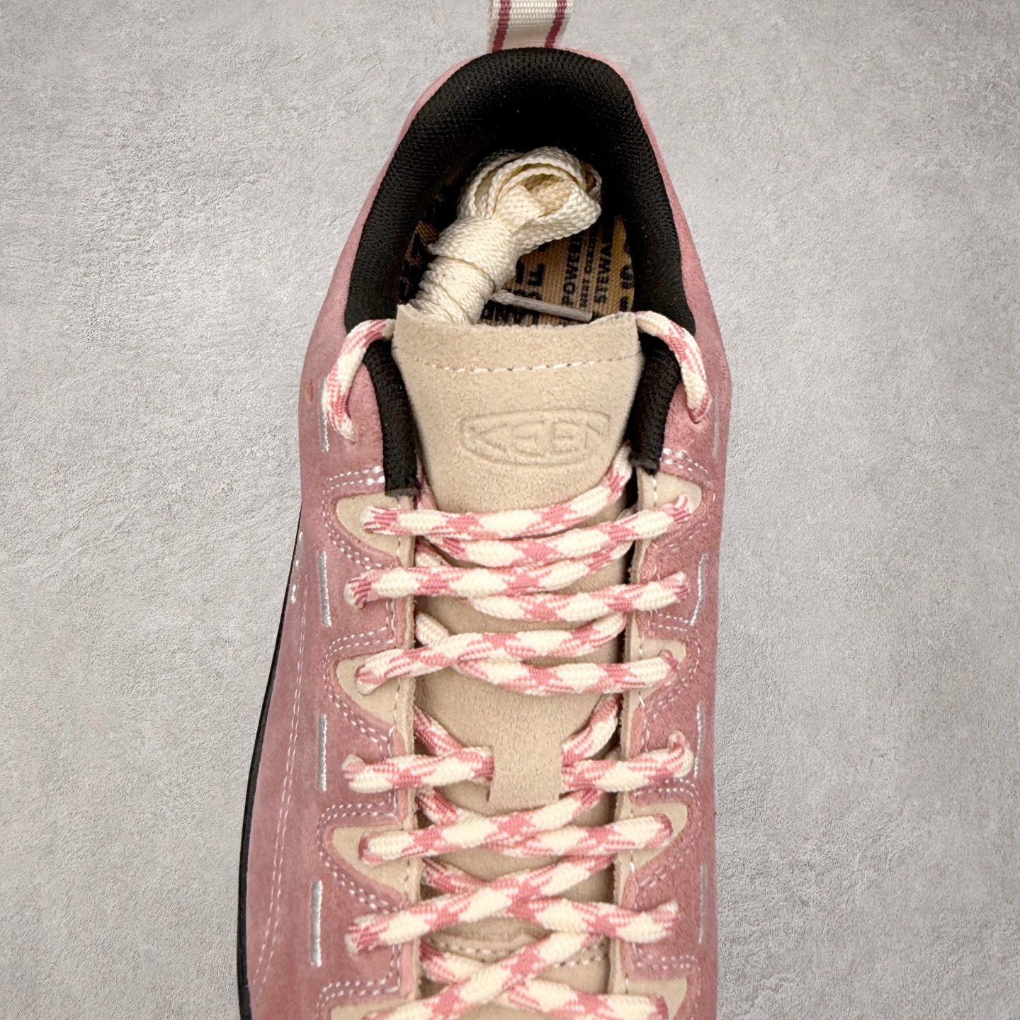 图片[5]-＃纯原 Keen Jasper Rocks SP 美国人气户外品牌-科恩贾斯珀都市系列复古低帮系带户外风露营徒步登山运动训练鞋 原楦型开发纸版 采用固色翻毛皮鞋面材质 内嵌高密度EVA发泡缓震脚垫 外置一体式包裹防滑防剐蹭耐磨橡胶大底 向经典的90年代致敬 山系神级鞋履 尺码：35 36 37 38 39 40 41 42 43 44 45-选品中心