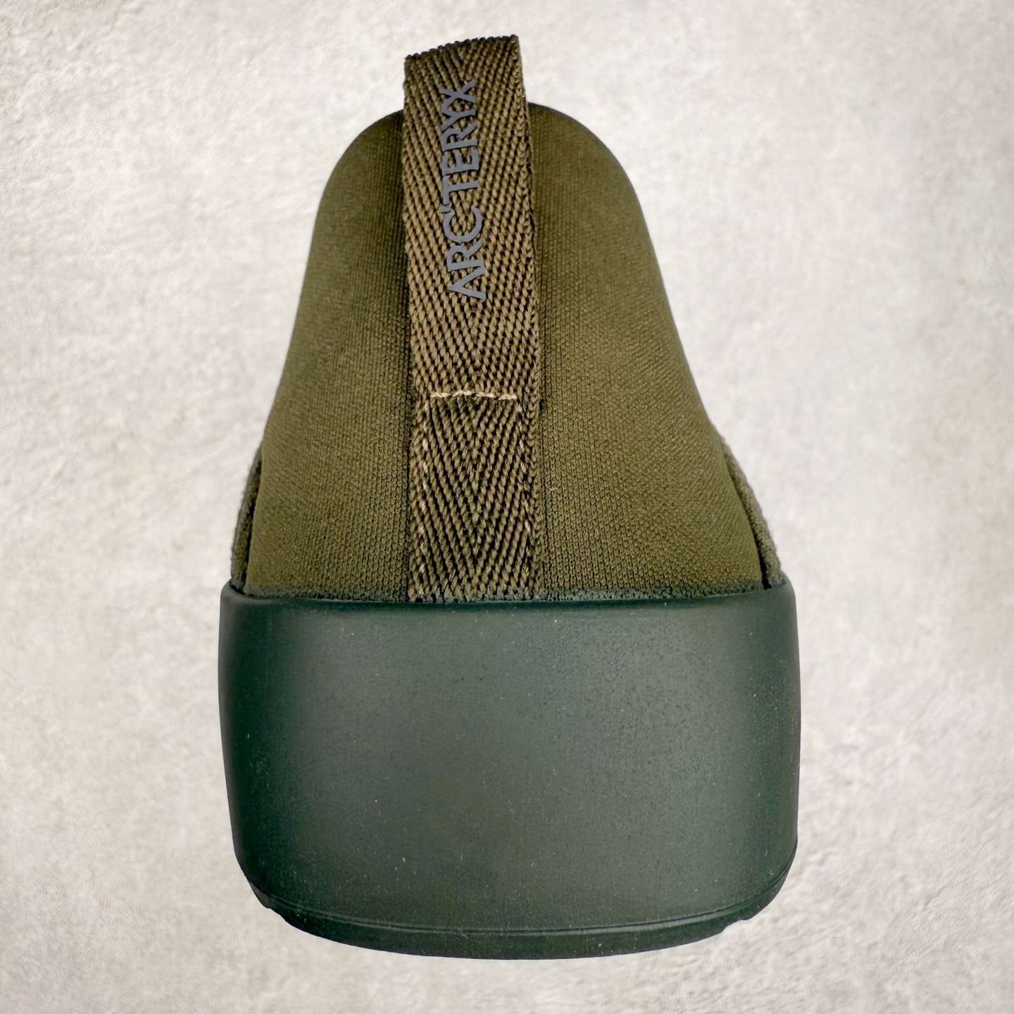 图片[8]-＃HP Arcteryx KRAGG 始祖鸟舒适百搭防滑耐磨低帮一脚蹬生活休闲鞋 Arcteryx中文名始祖鸟 加拿大户外服饰品牌 1989年创立于加拿大温哥华 始祖鸟来自加拿大海岸山脉 植根高山的专业户外品牌 始终秉承对精湛设计和工艺孜孜以求的准则 从1989年创立至今 Arcteryx始终不断在产品设计与做工上不惜工本 以满足始祖鸟的标准 品质、设计以及精简的理念造就了其良好的性能 并能满足严苛环境下的使用需求 尺码：36 37 38 39 40 41 42 43 44 45-选品中心