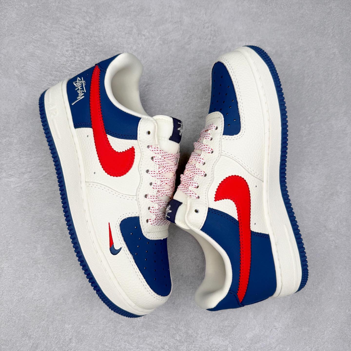 图片[3]-NK Air Force 1´07 Low 空军一号低帮百搭休闲运动板鞋 KJ1688-008 柔软、弹性十足的缓震性能和出色的中底设计 横跨复古与现代的外型结合 造就出风靡全球 三十多年的Force 1 直到今天还深受青睐 实拍调校N版已经零色差零失真 百分百还原实物色彩所见即所得 不存在货不对板色差等低级问题 选购参考实物拍摄 不混卖不参货 只用心做好货严格选品 承诺混一赔十 尺码：36 36.5 37.5 38 38.5 39 40 40.5 41 42 42.5 43 44 44.5 45-选品中心